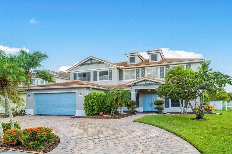 9271 Madewood Court, West Palm Beach, FL 33411