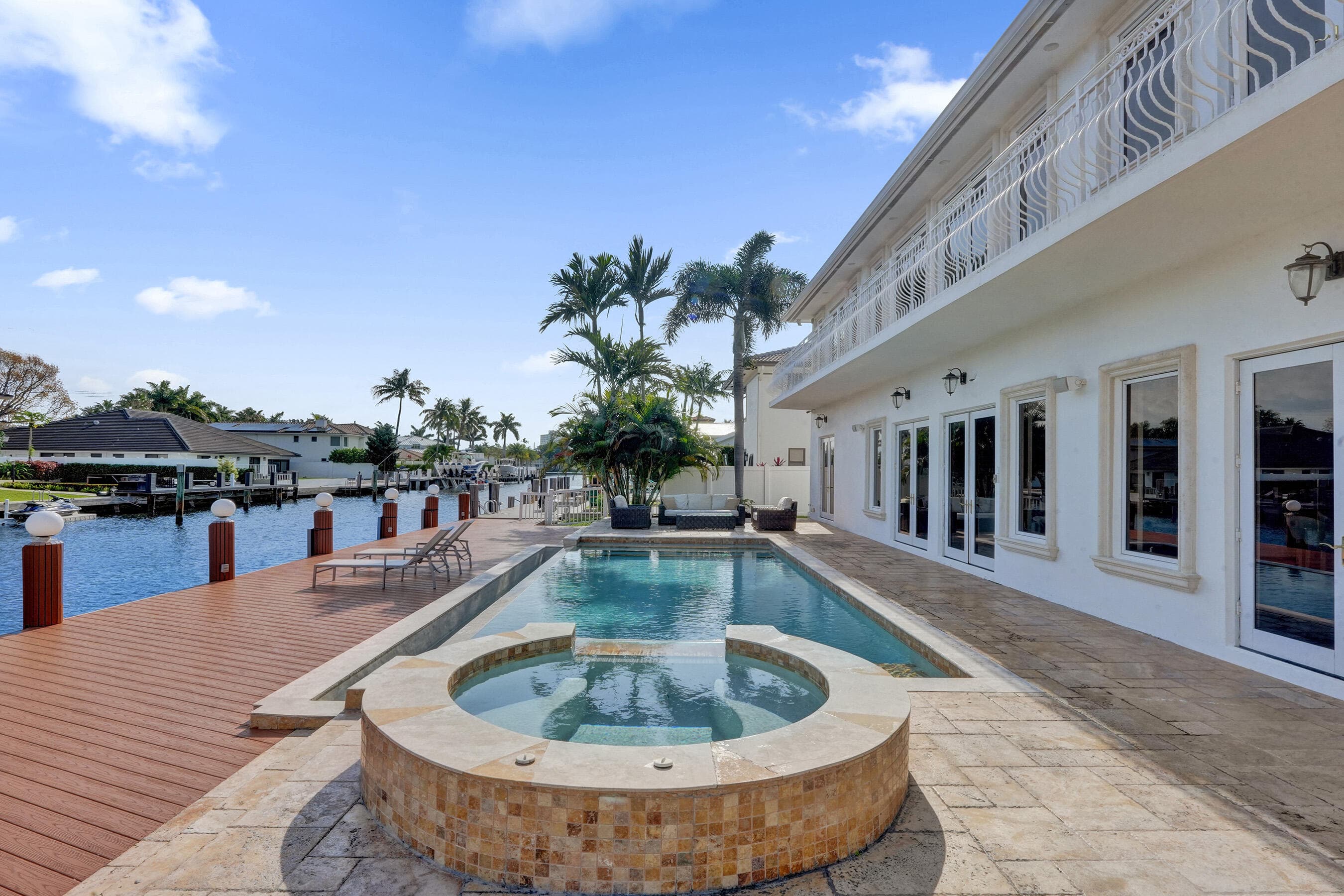 3061 NE 43rd Street, Fort Lauderdale, FL 33308 32