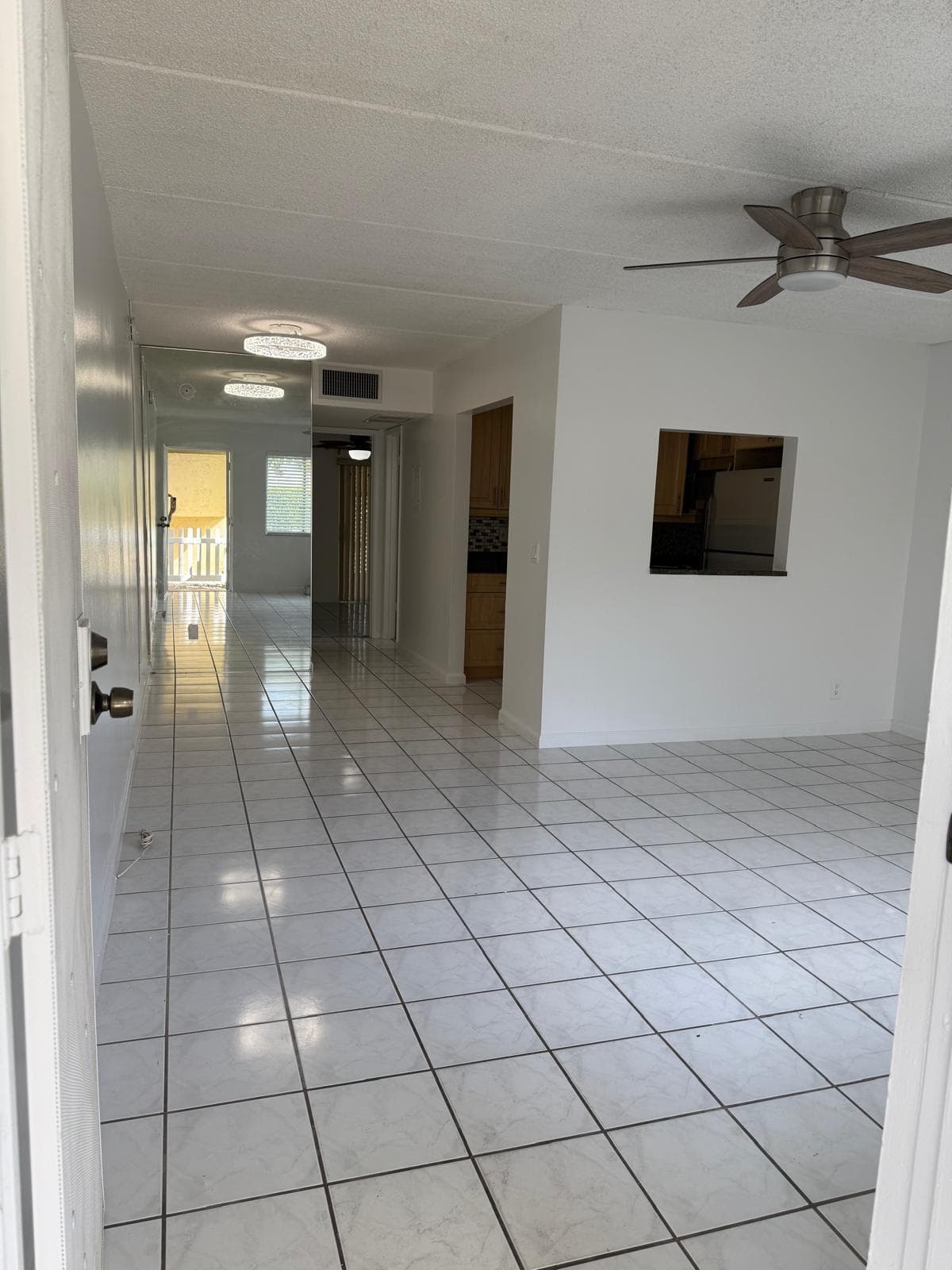 555 Purdy Lane A122, Palm Springs, FL 33461 3