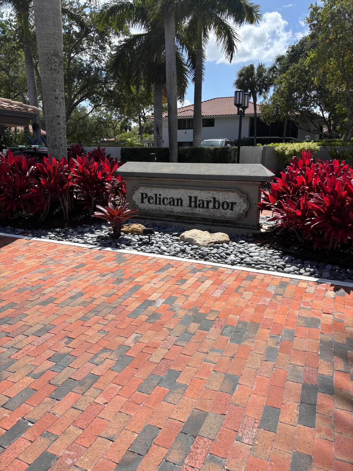 60 Pelican Pointe Drive 1020, Delray Beach, FL 33483 21