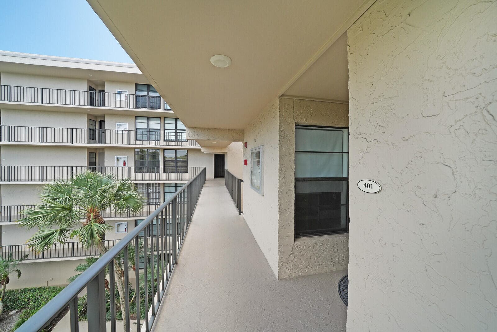 8 Royal Palm Way 401, Boca Raton, FL 33432 2