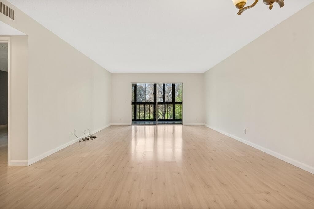 7286 Huntington Lane 405, Delray Beach, FL 33446 10
