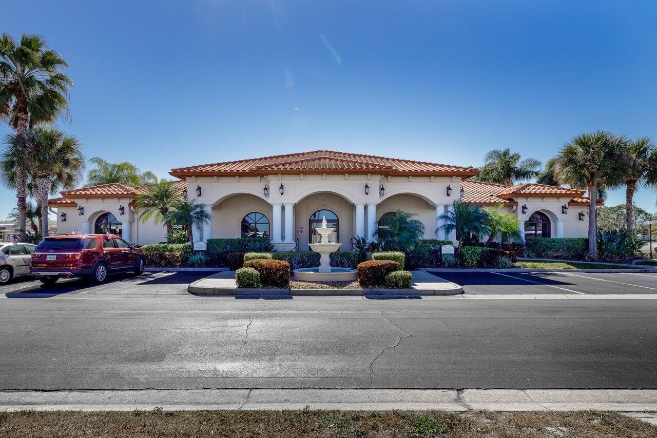 2001 N 83rd Ave Avenue N 1281, St. Petersburg, FL 33702 32