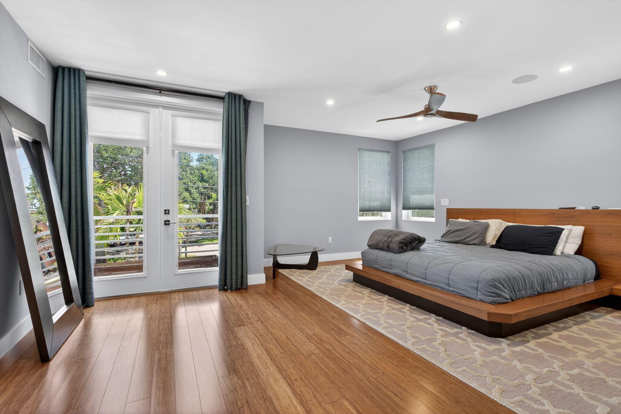 915 SE 2nd Court, Fort Lauderdale, FL 33301 59
