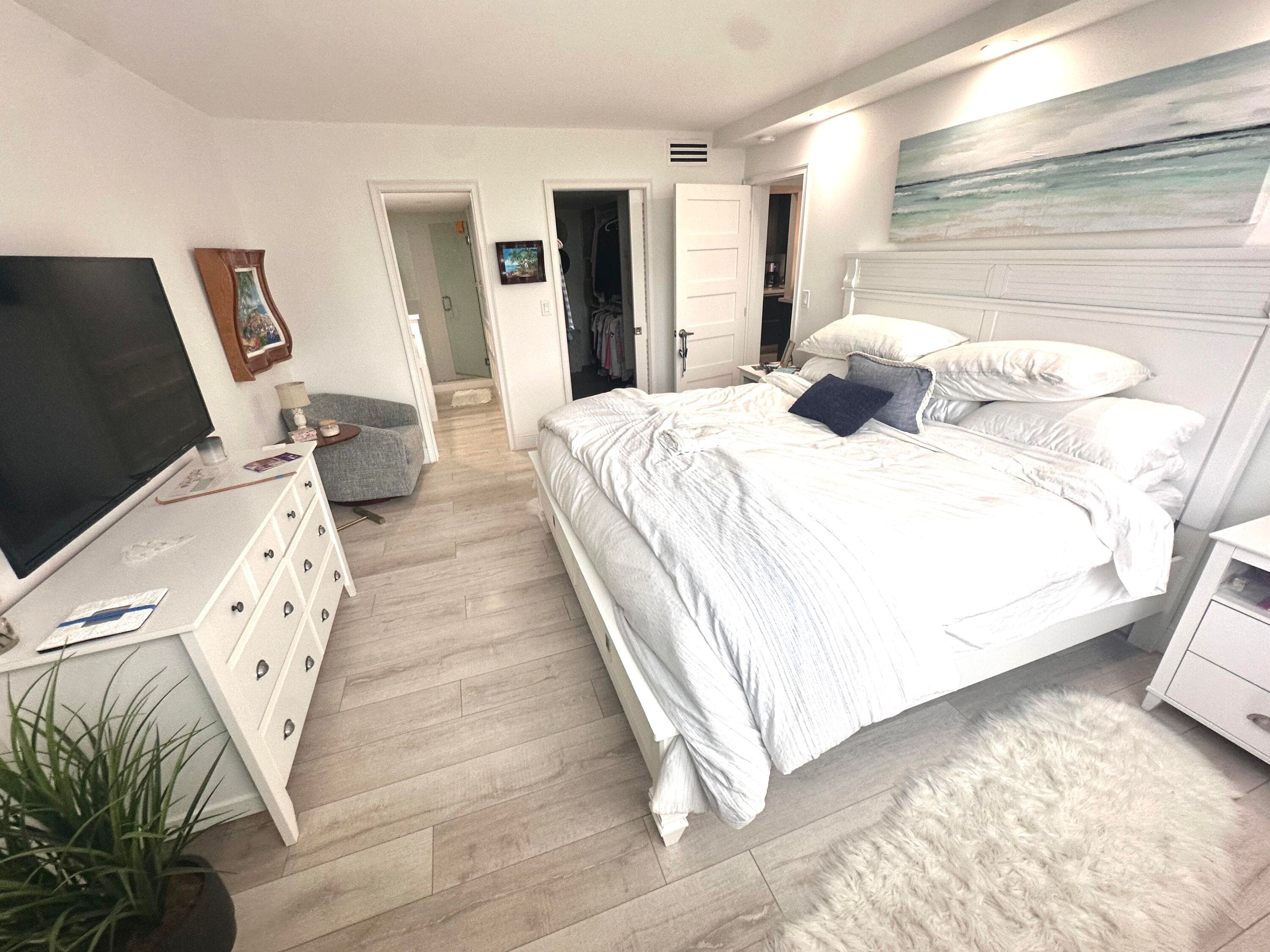 1 Las Olas Circle 1211, Fort Lauderdale, FL 33316 7