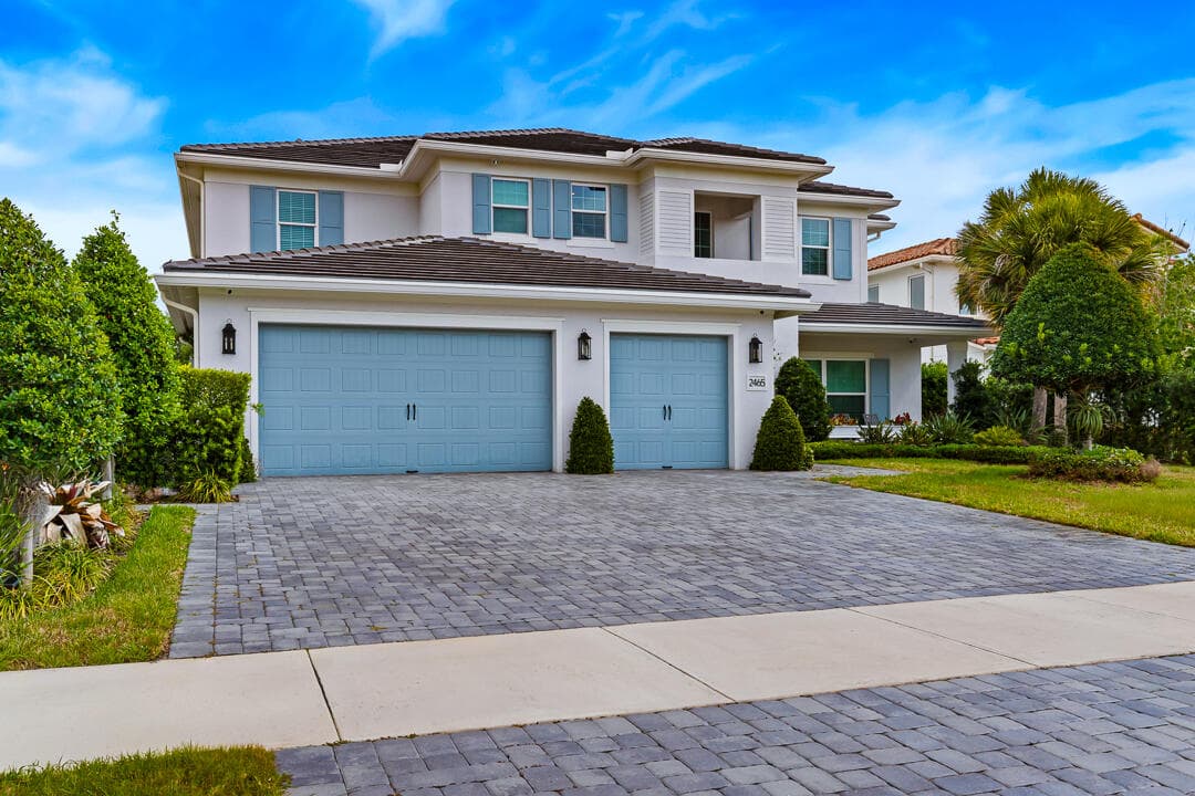 2465 NE Evinrude Circle, Jensen Beach, FL 34957 2