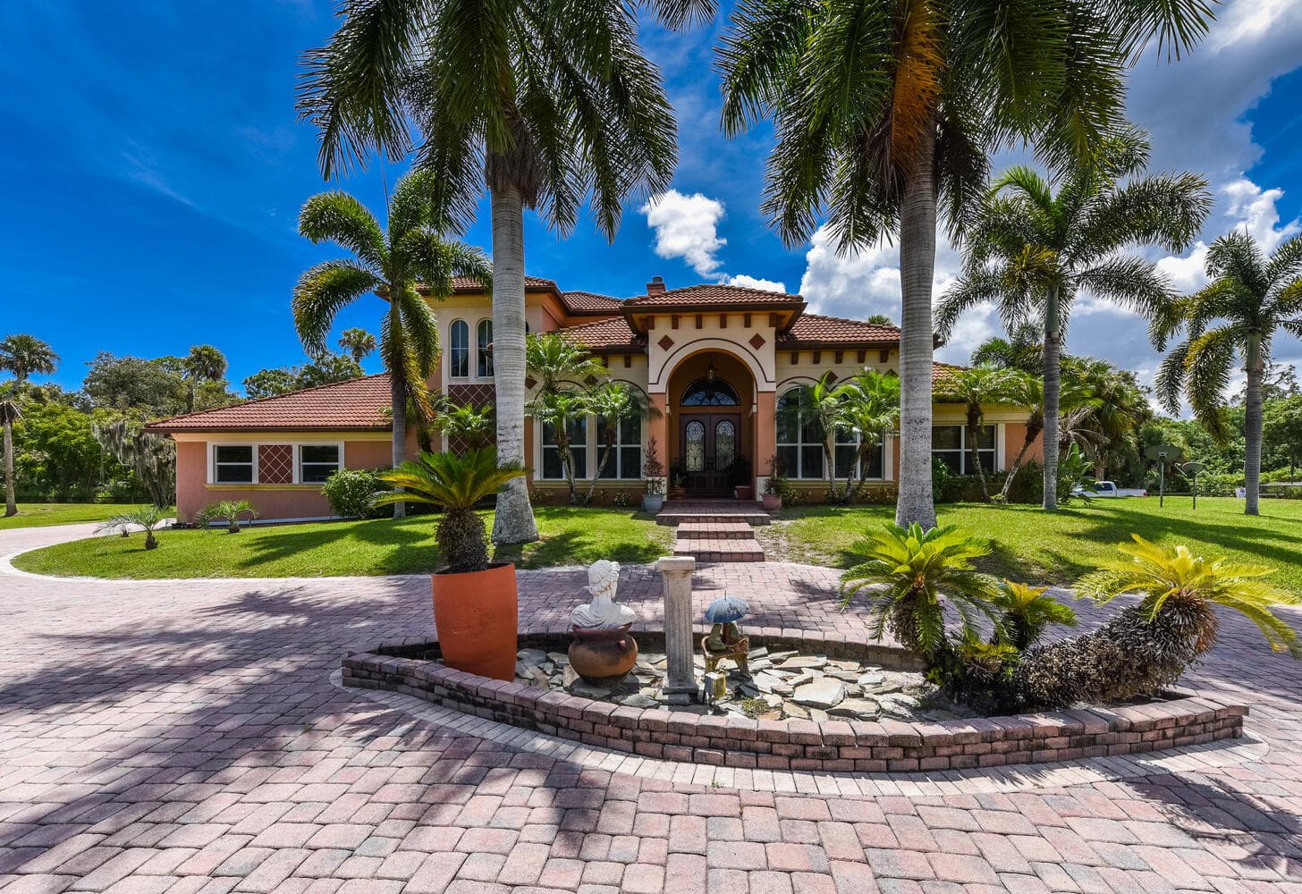 3646 S Jenkins Road, Fort Pierce, FL 34981 2