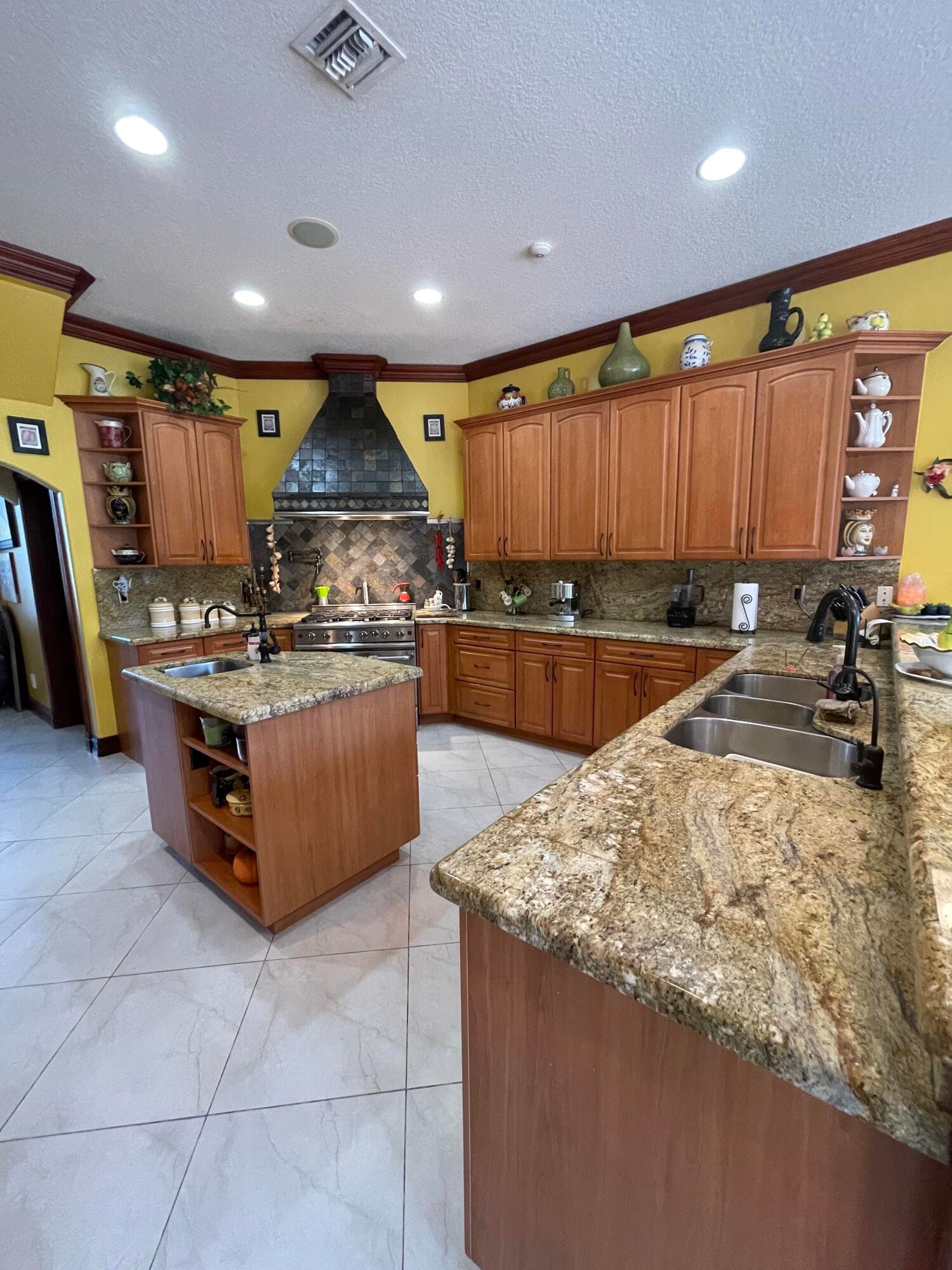 3646 S Jenkins Road, Fort Pierce, FL 34981 49