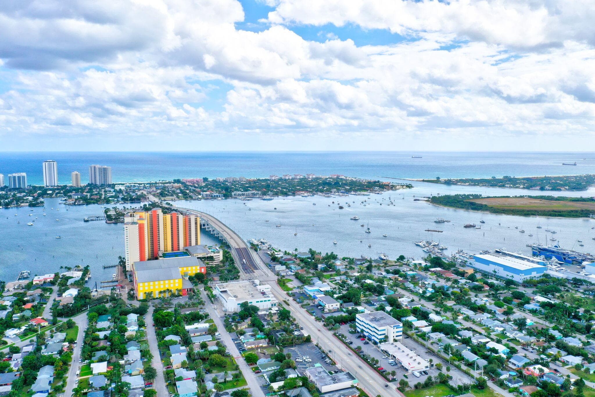 2640 Lake Shore Drive 2608, Riviera Beach, FL 33404 5