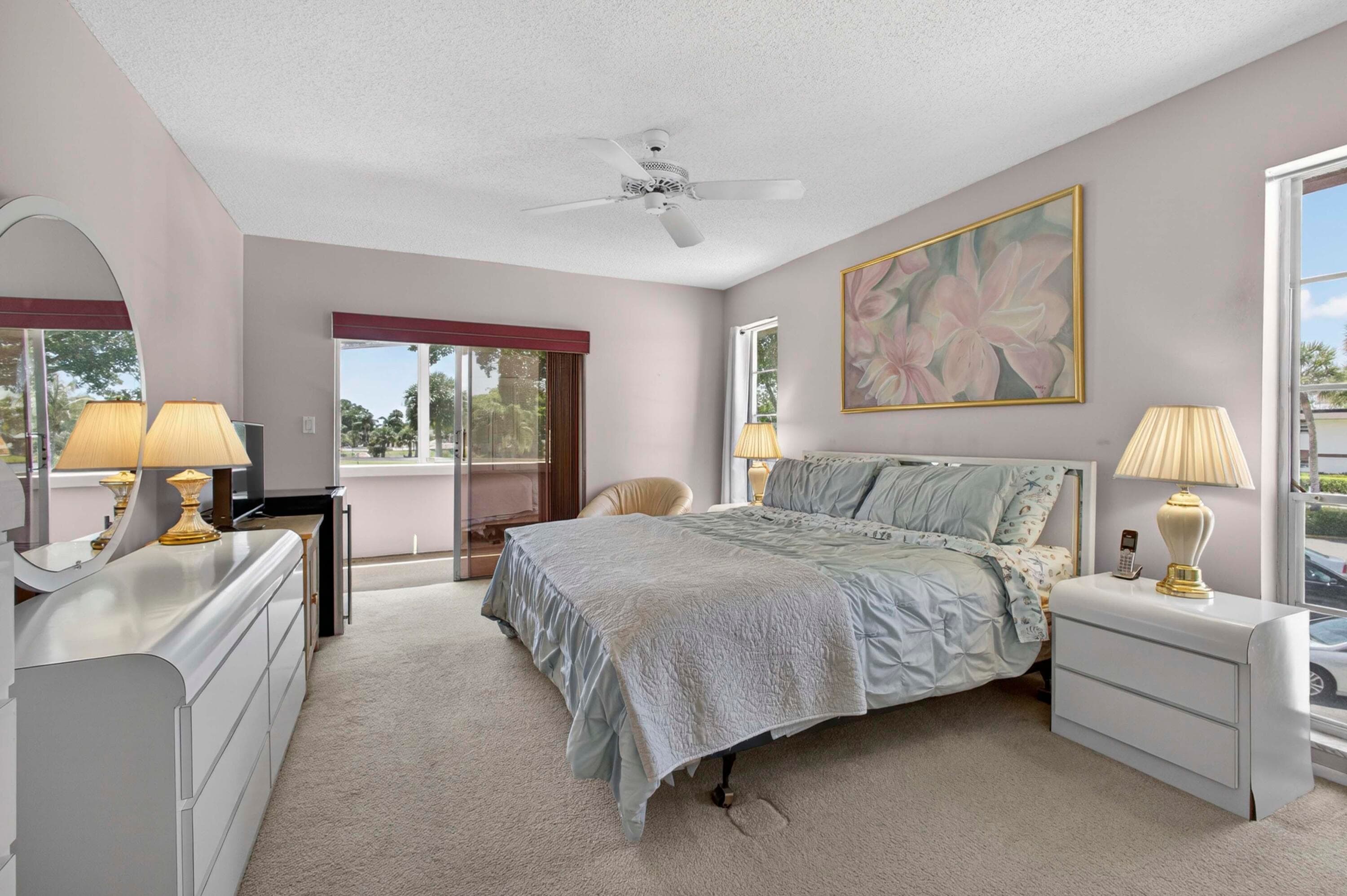 3 Greenway Vlg N 210, Royal Palm Beach, FL 33411 28