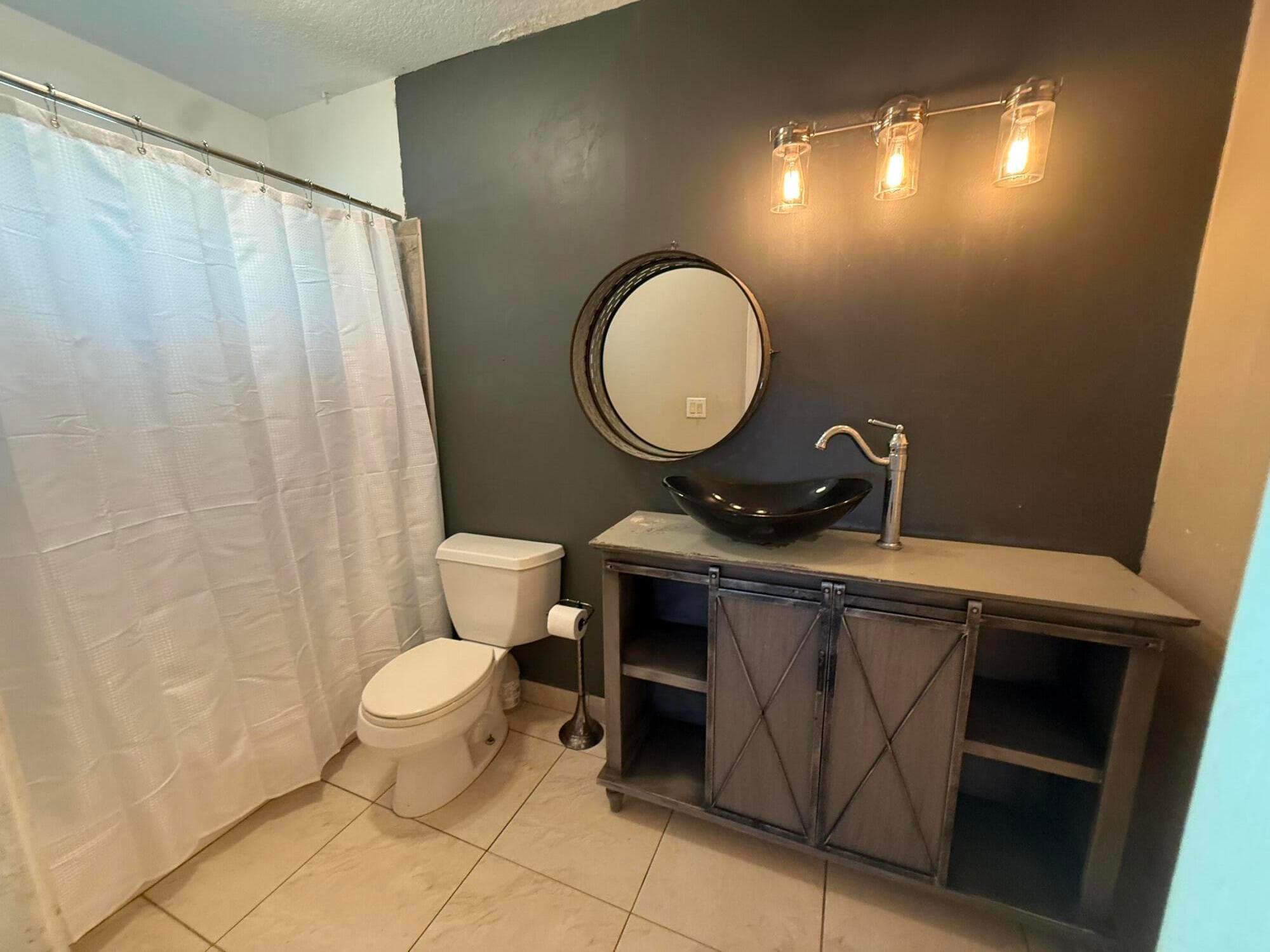 220 Country Lane A, Boynton Beach, FL 33435 13