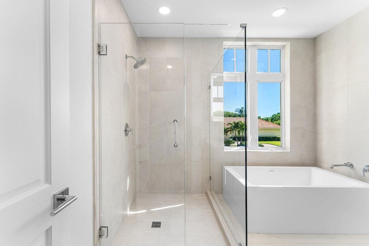 178 Lake Drive 4102, Palm Beach Shores, FL 33404 18