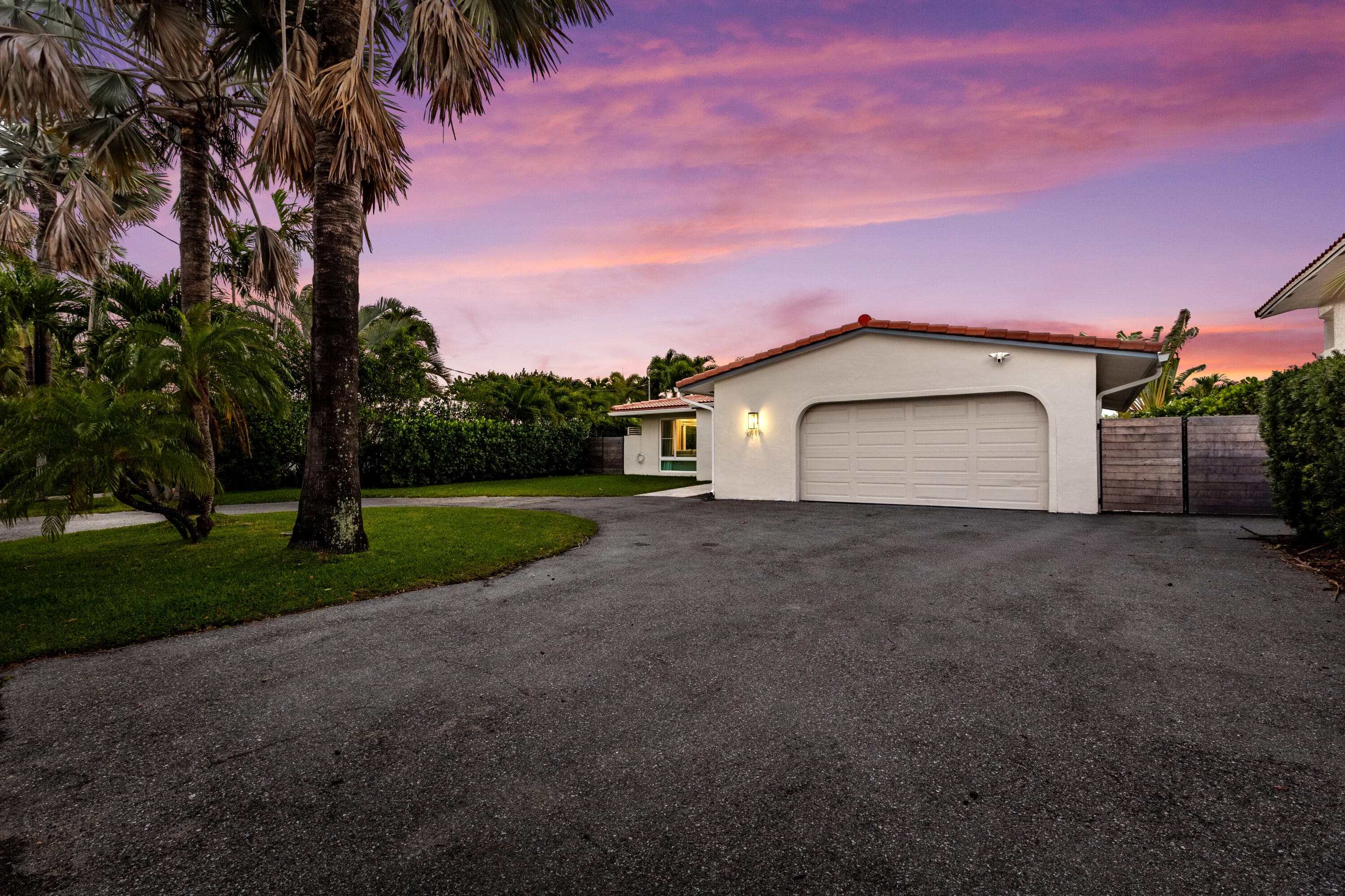 2417 NE 19th Avenue, Wilton Manors, FL 33305 27