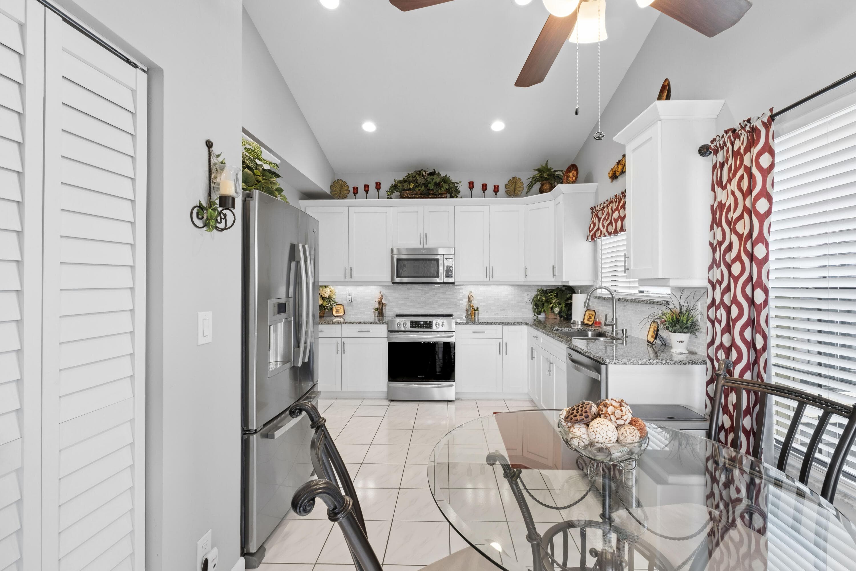 3327 Jog Park Drive 4022, Greenacres, FL 33467 4