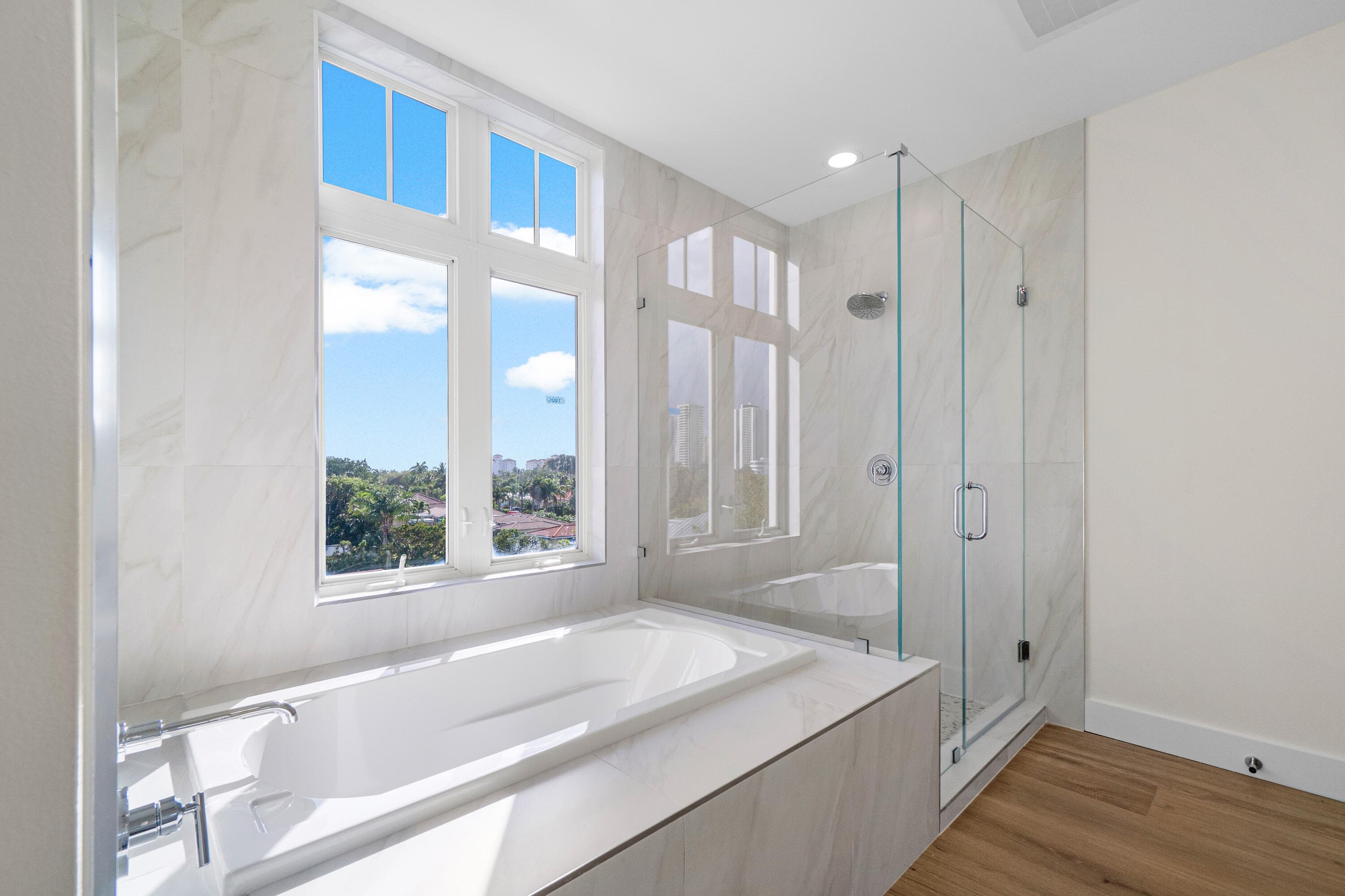 182 Lake Drive 5202, Palm Beach Shores, FL 33404 18
