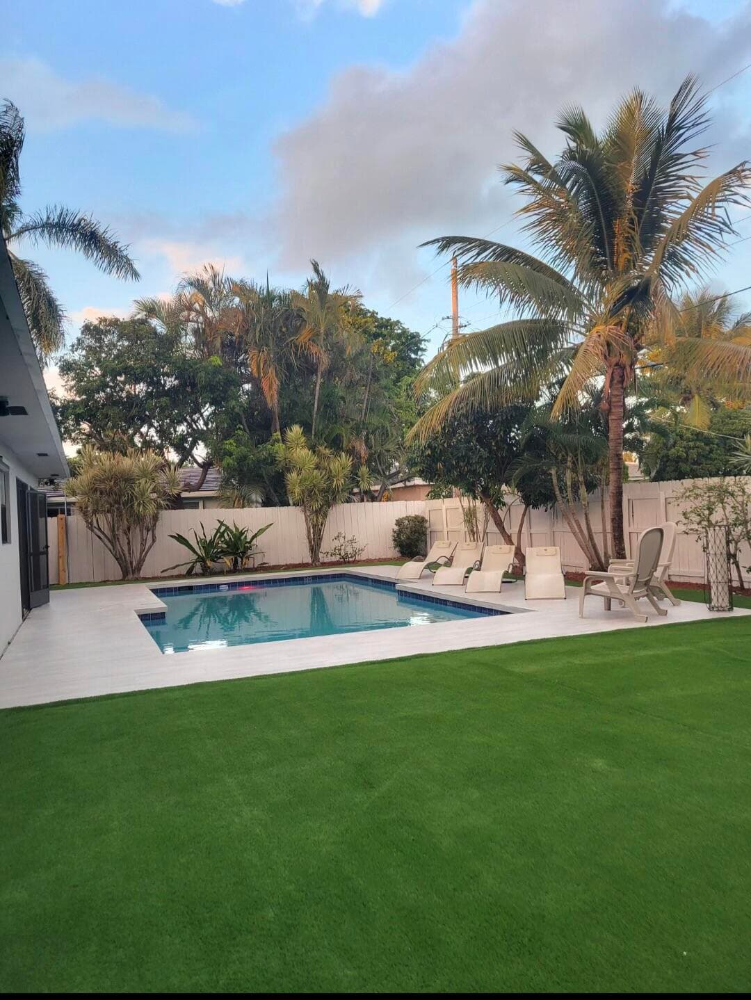 404 SE 6th Avenue, Deerfield Beach, FL 33441 5