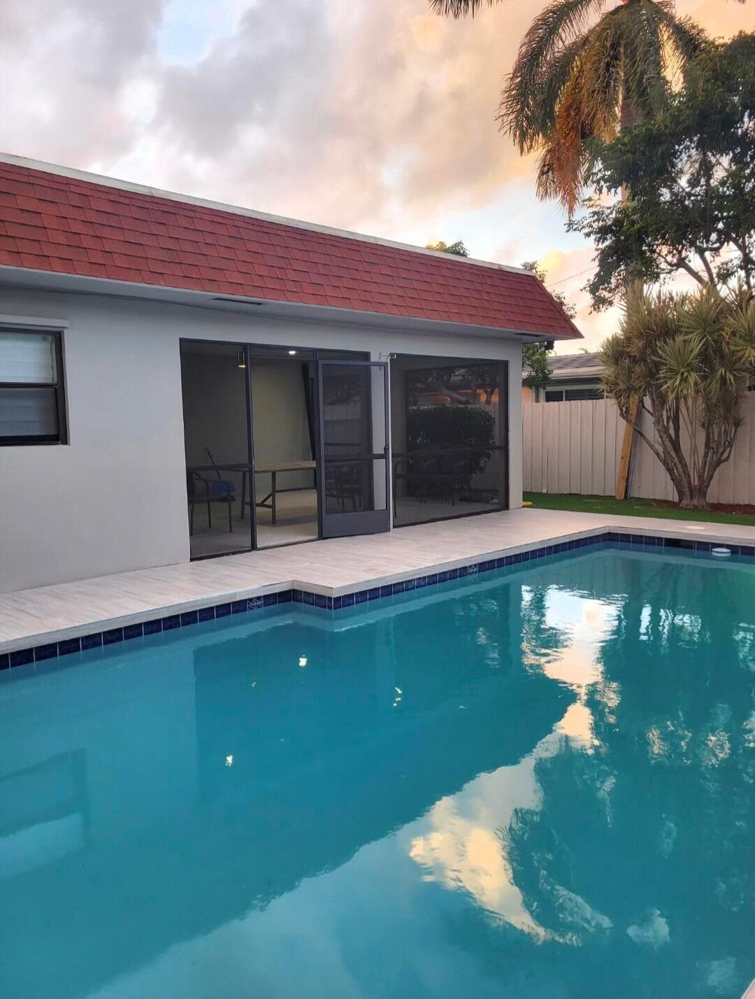 404 SE 6th Avenue, Deerfield Beach, FL 33441 10