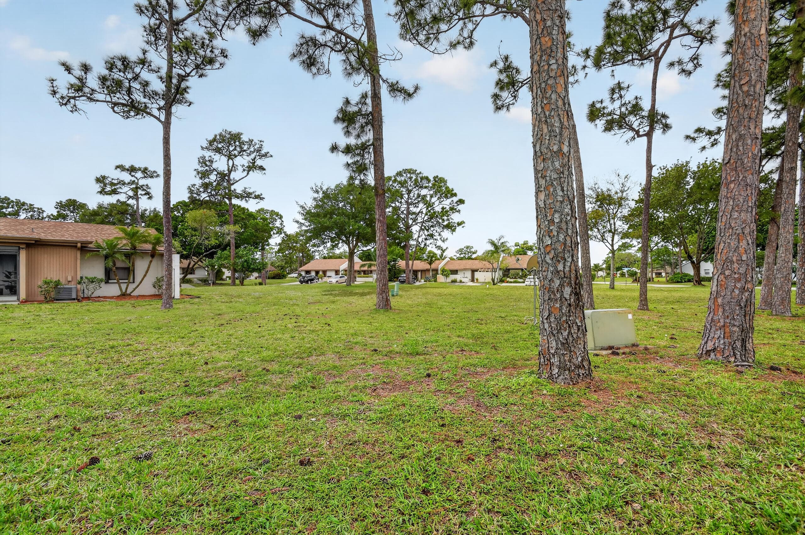 6105 Fairfield Circle, Greenacres, FL 33463 37