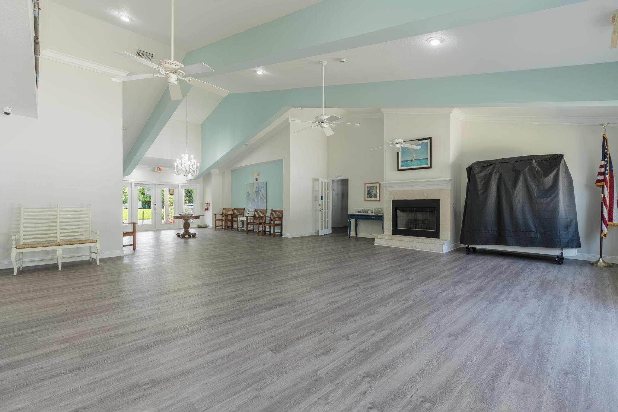 696 NE Waters Edge Lane, Port St. Lucie, FL 34983 40