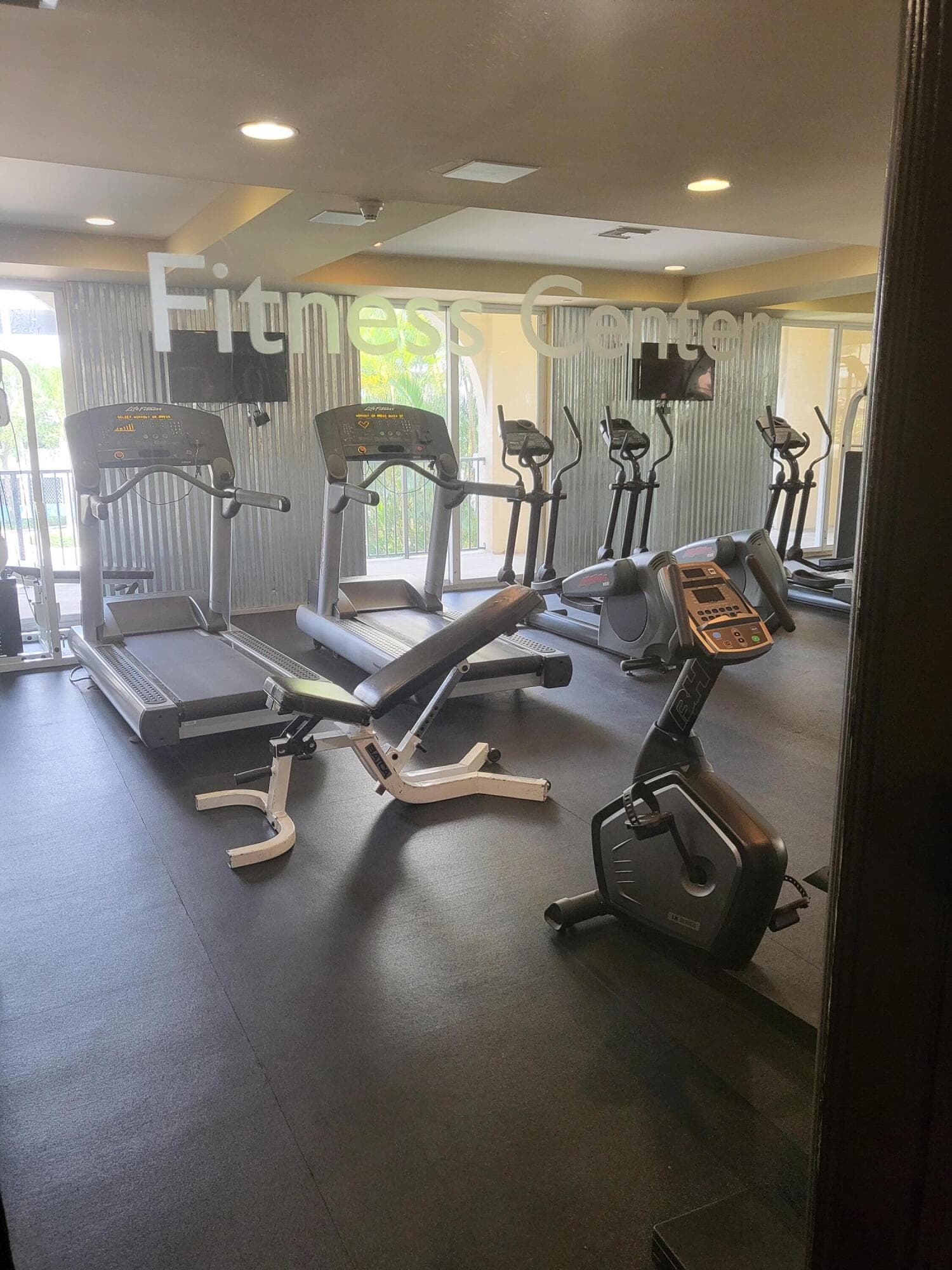 520 SE 5 Avenue 3704, Fort Lauderdale, FL 33301 29
