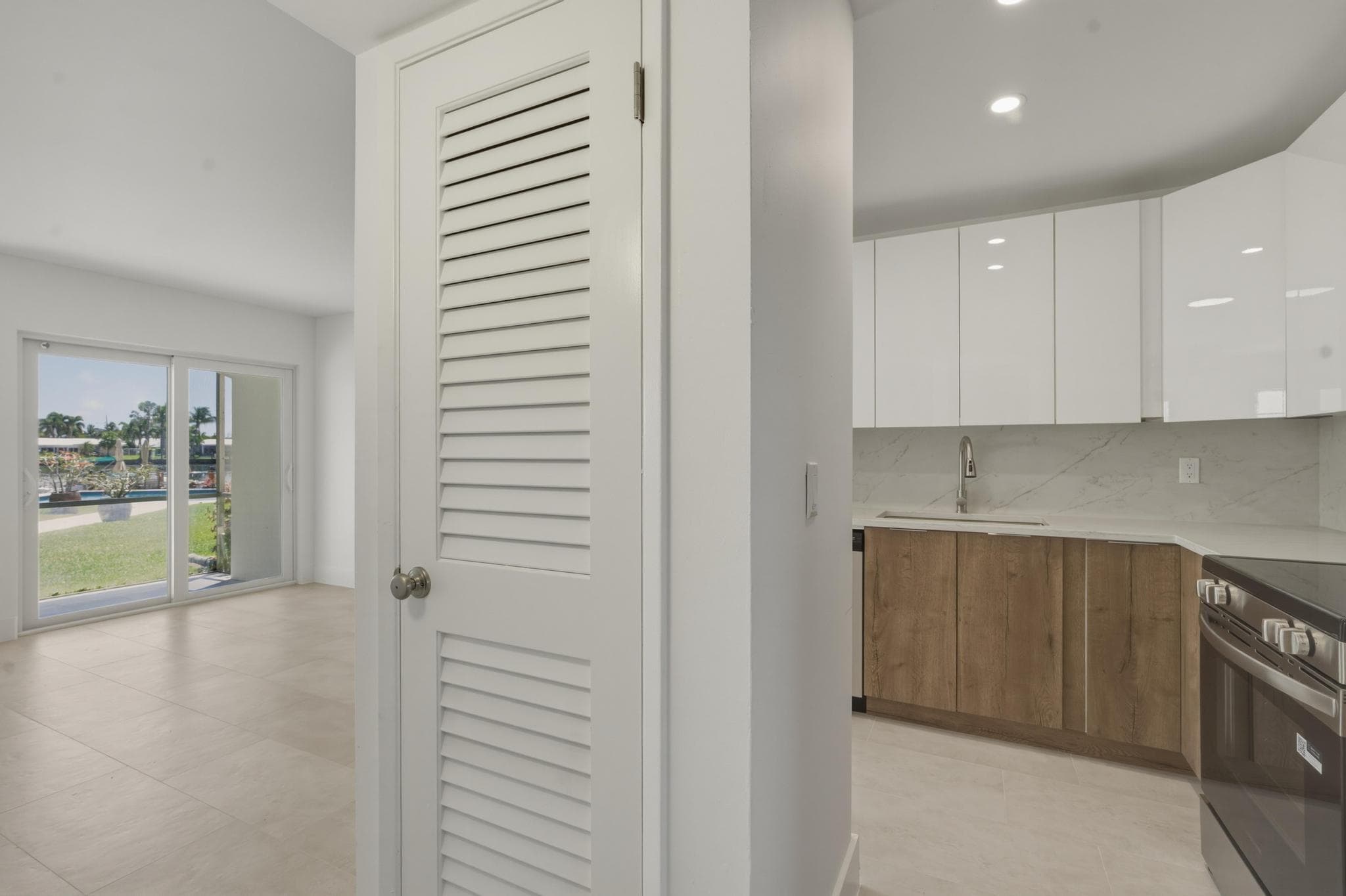 700 Pine Drive 105, Pompano Beach, FL 33060 9