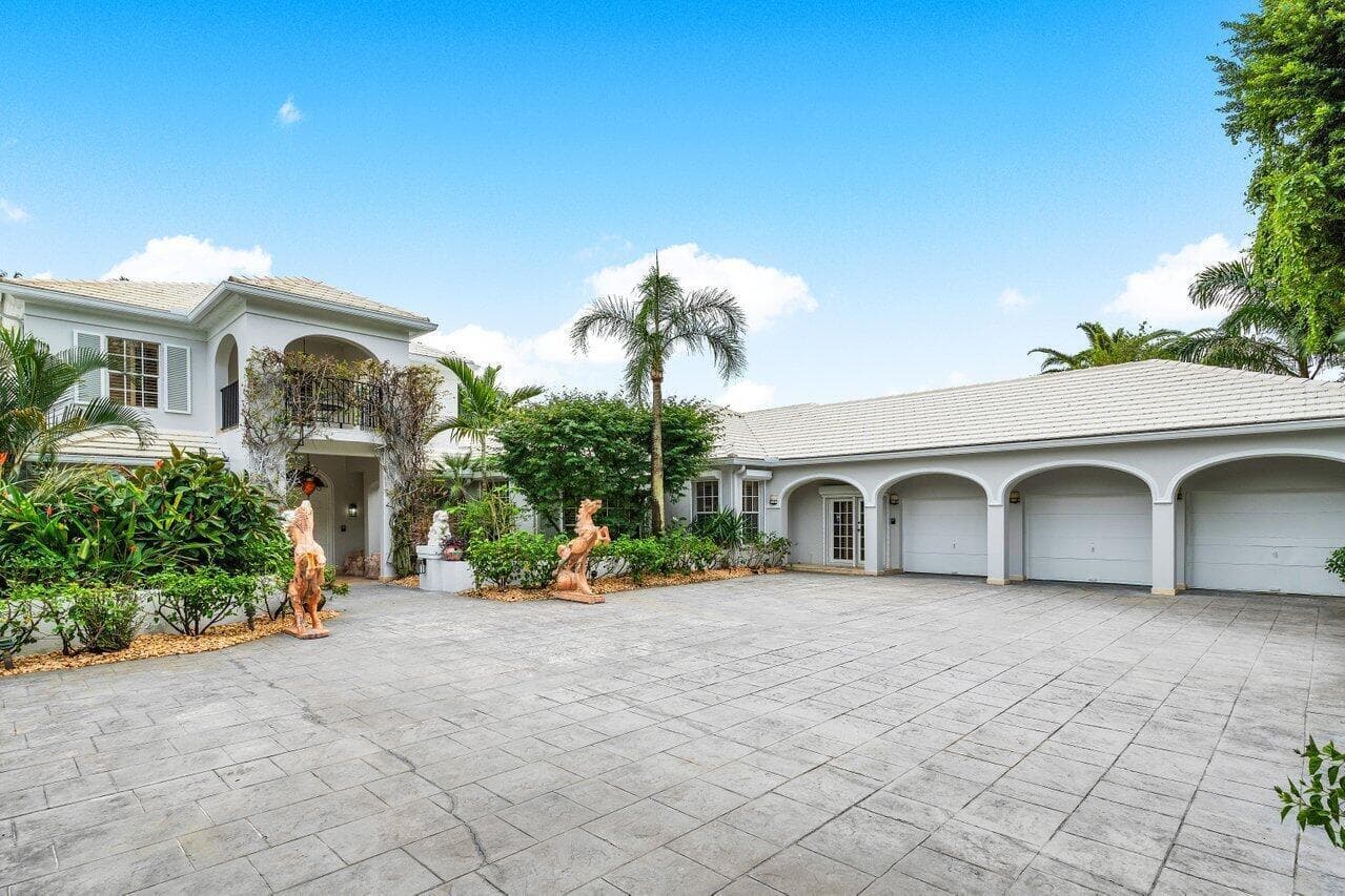2540 Fairway Island Drive, Wellington, FL 33414 5