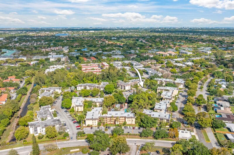 8421 Forest Hills Drive 104, Coral Springs, FL 33065 32