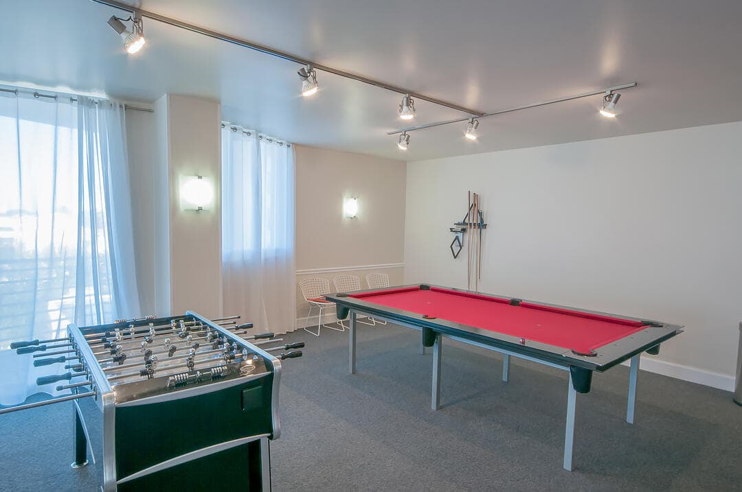 1551 N Flagler Drive 605, West Palm Beach, FL 33401 47