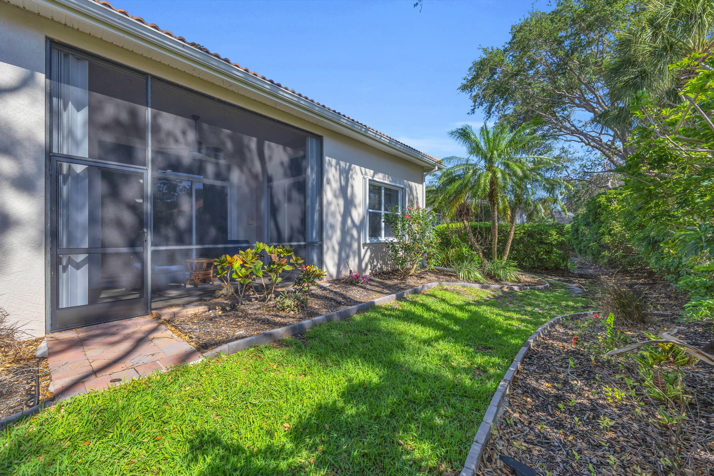 1413 W Island Club Square, Vero Beach, FL 32963 27