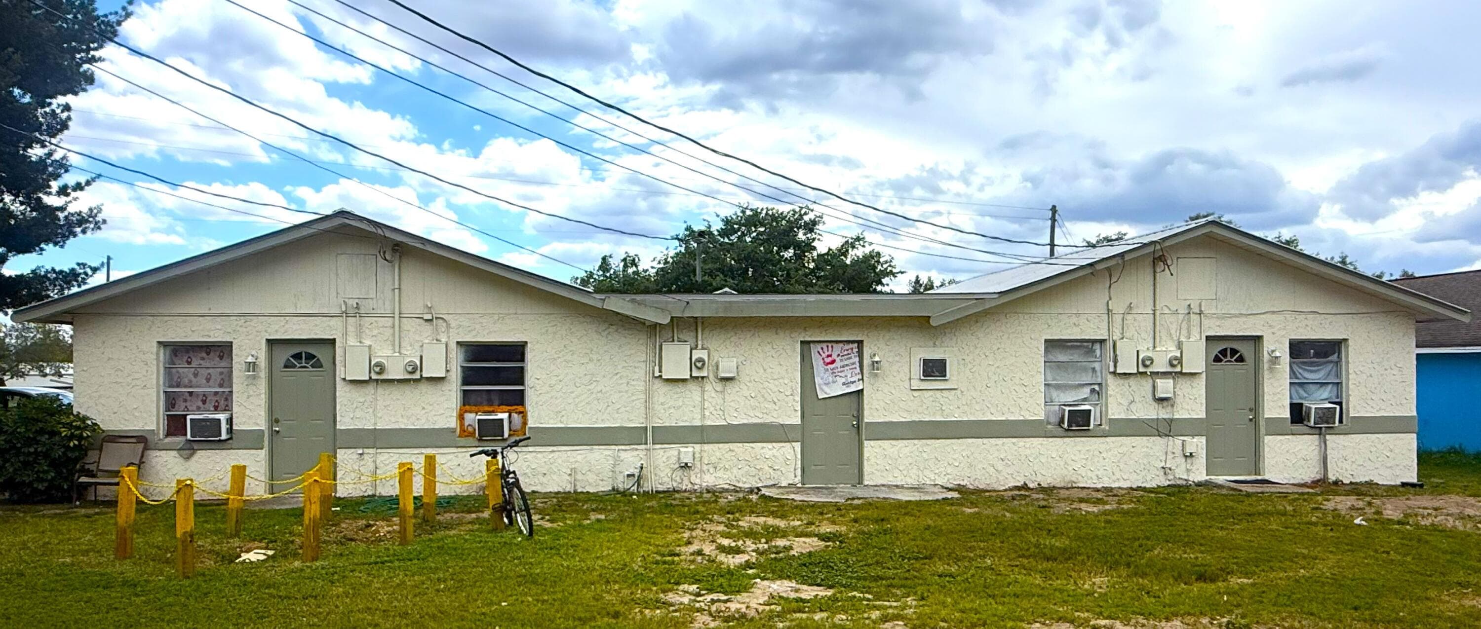 520 S Main Avenue, Lake Placid, FL 33852 8