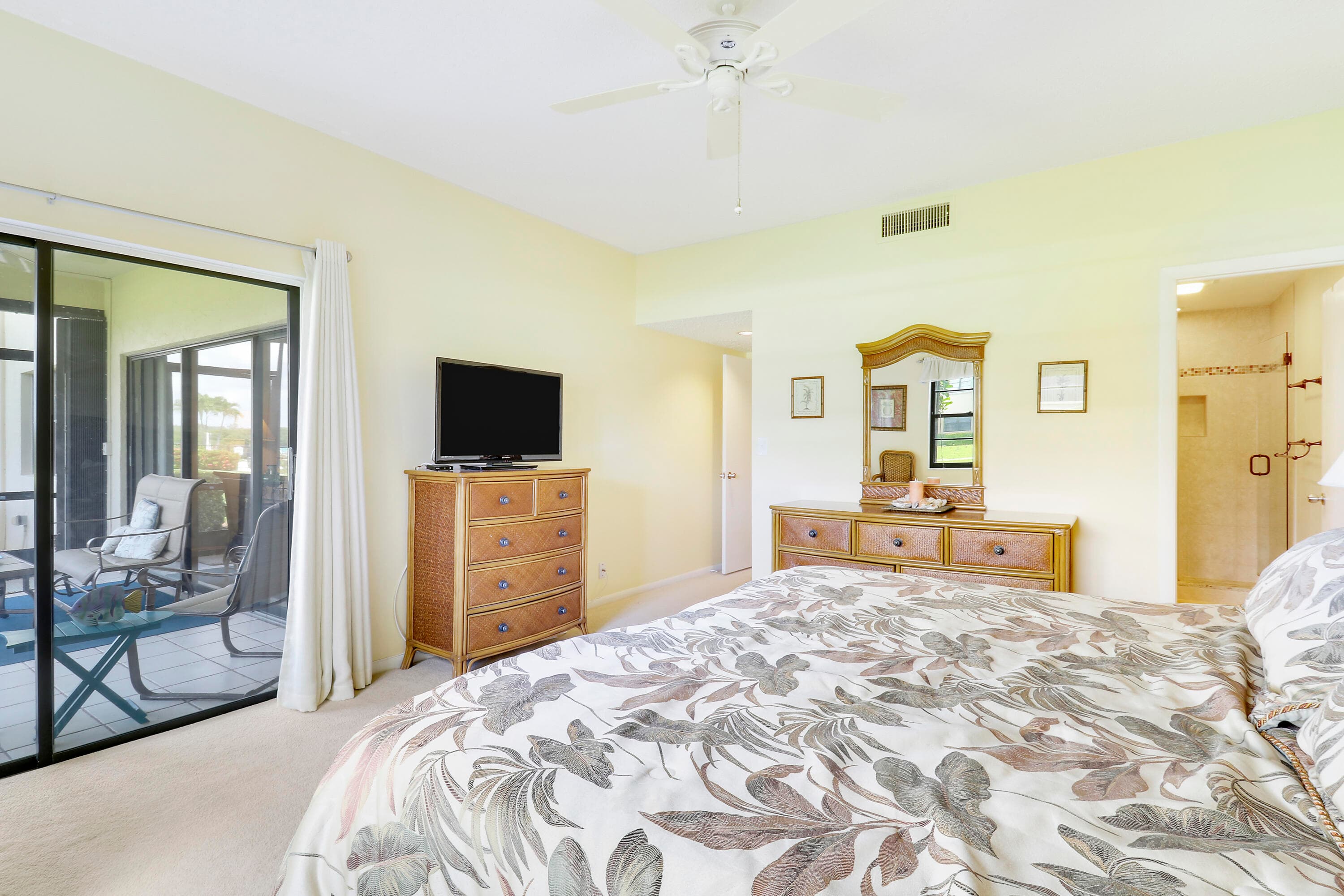 275 S Beach Road, Tequesta, FL 33469 16