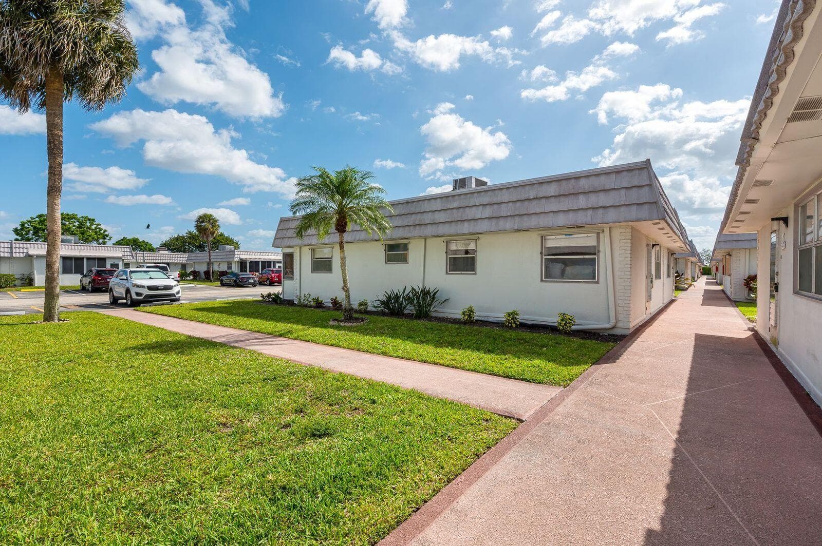 92 Valencia Drive D, Delray Beach, FL 33446 18