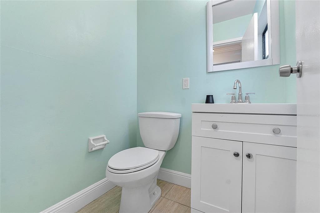 301 N Pine Island Road 107, Plantation, FL 33324 16