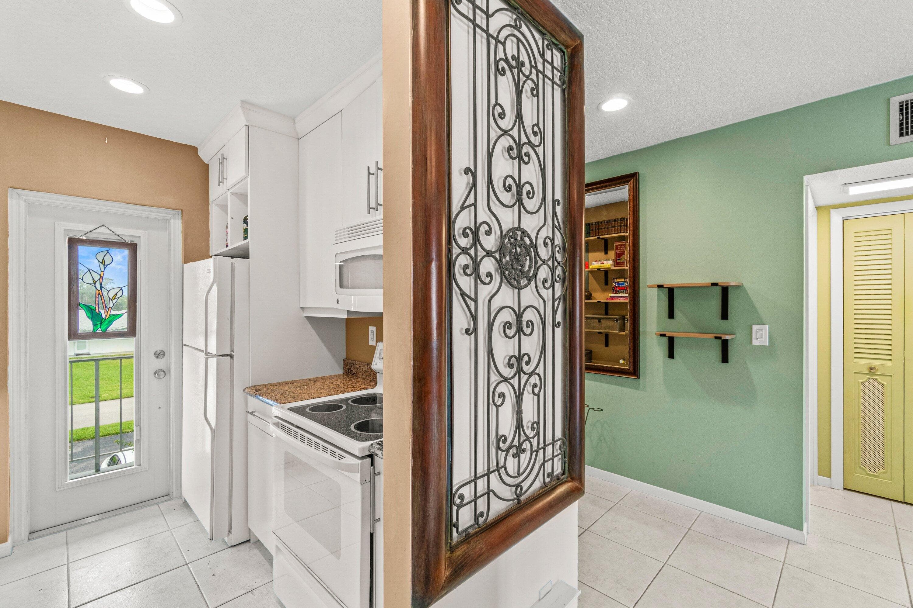 1118 Lake Terrace 217 H, Boynton Beach, FL 33426 11