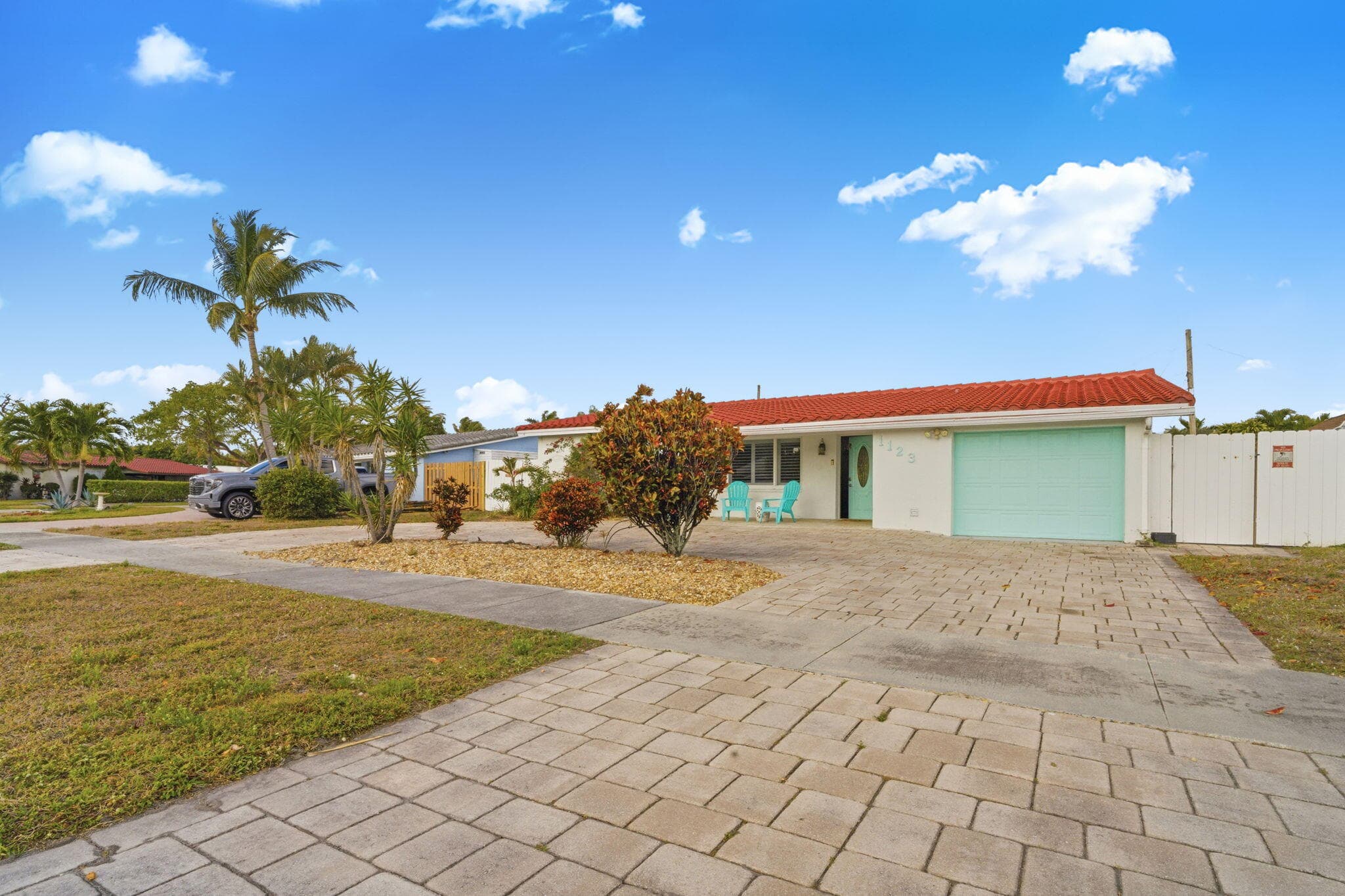 1123 SE 2nd Avenue, Deerfield Beach, FL 33441 2
