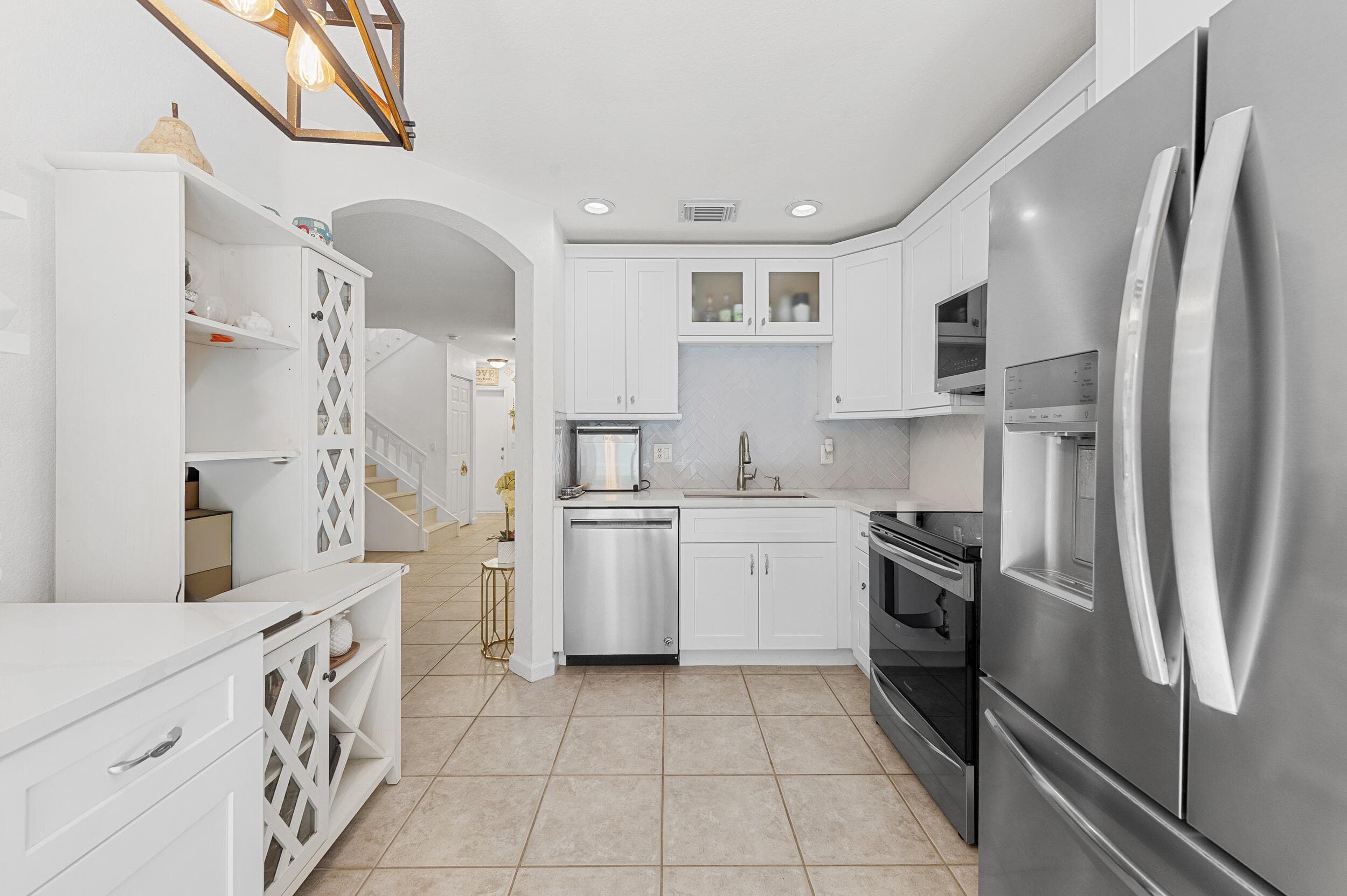 6148 Eaton Street, West Palm Beach, FL 33411 15