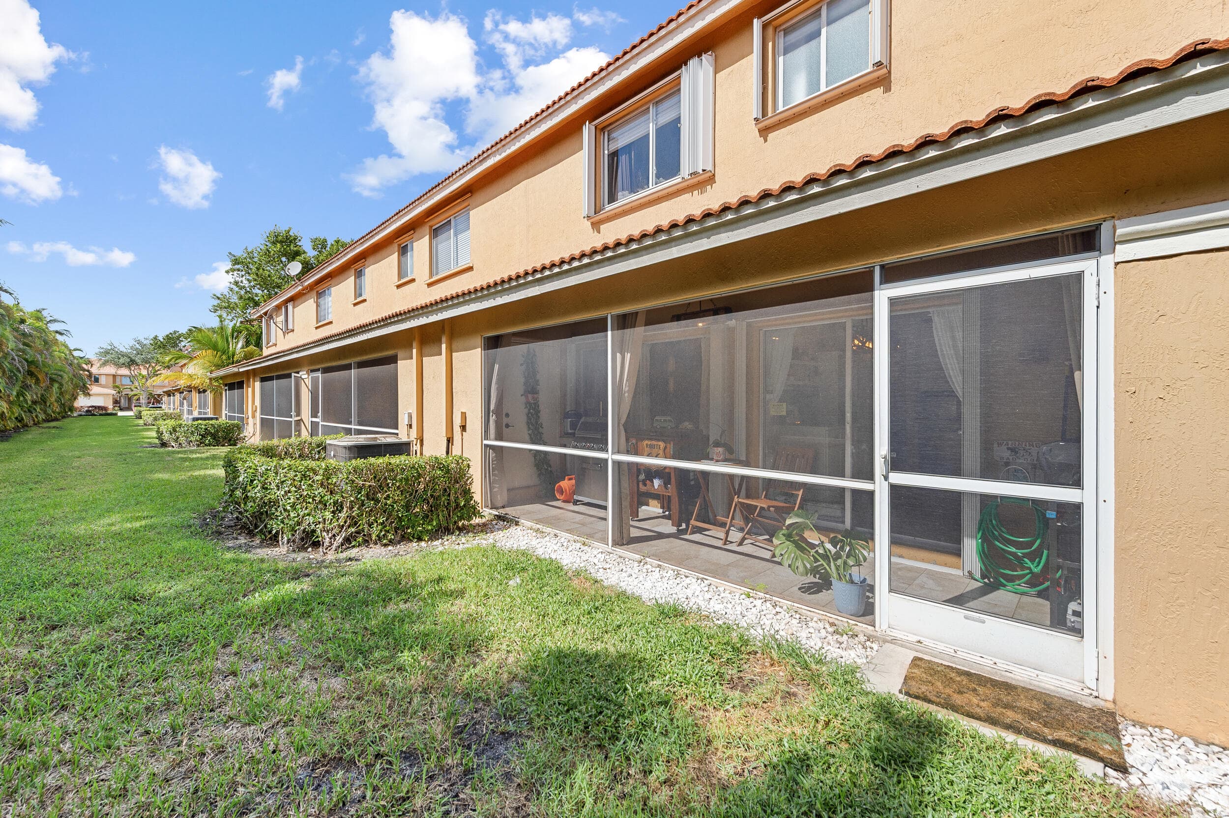6148 Eaton Street, West Palm Beach, FL 33411 37