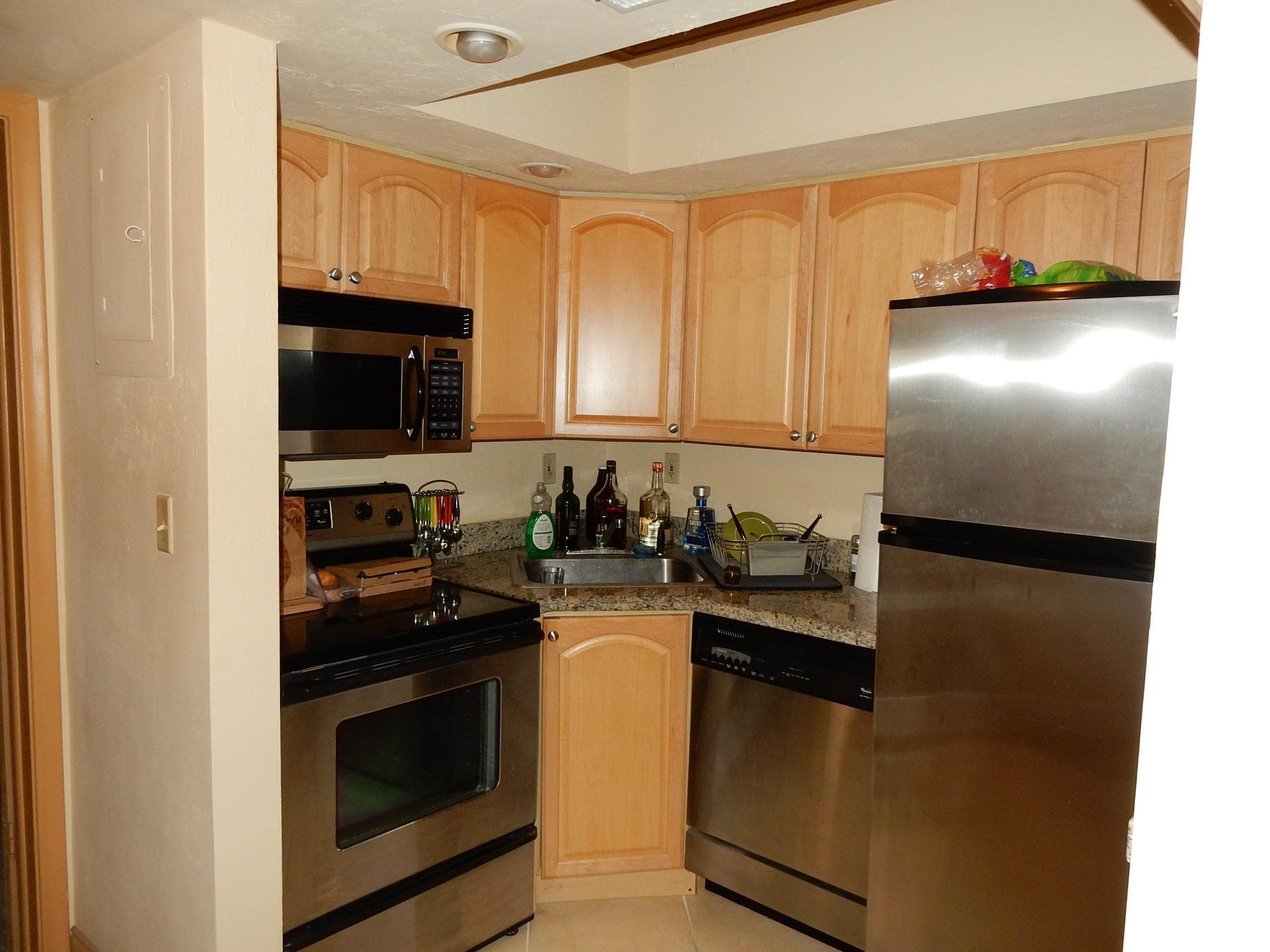 901 NE 3rd Street 203, Fort Lauderdale, FL 33301 4