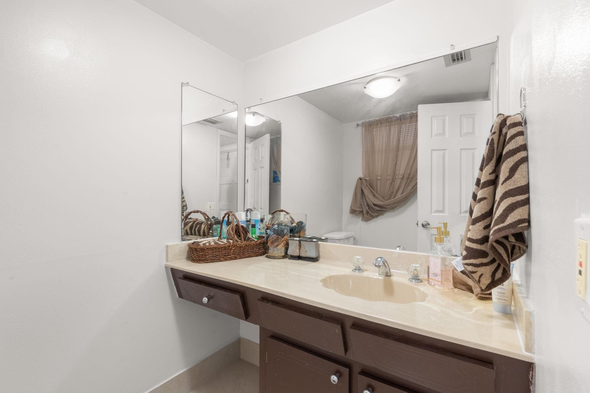 4191 NW 41st Street 214, Lauderdale Lakes, FL 33319 16