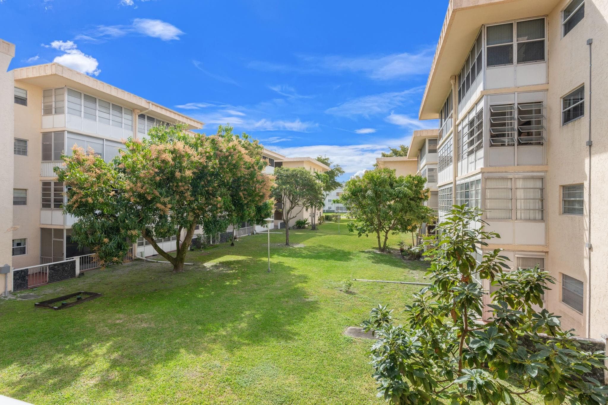 4191 NW 41st Street 214, Lauderdale Lakes, FL 33319 18