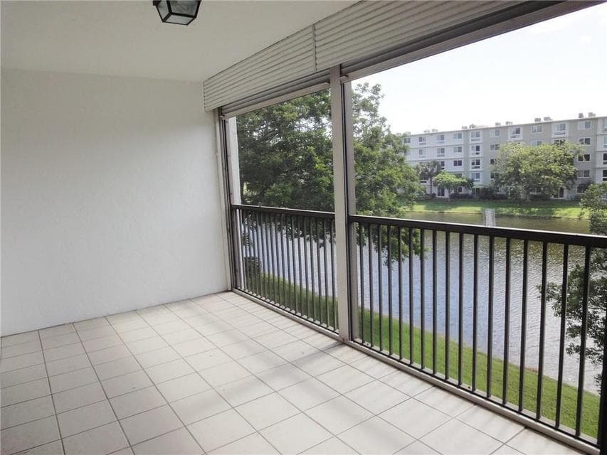 2213 Cypress Island Drive 308, Pompano Beach, FL 33069 8
