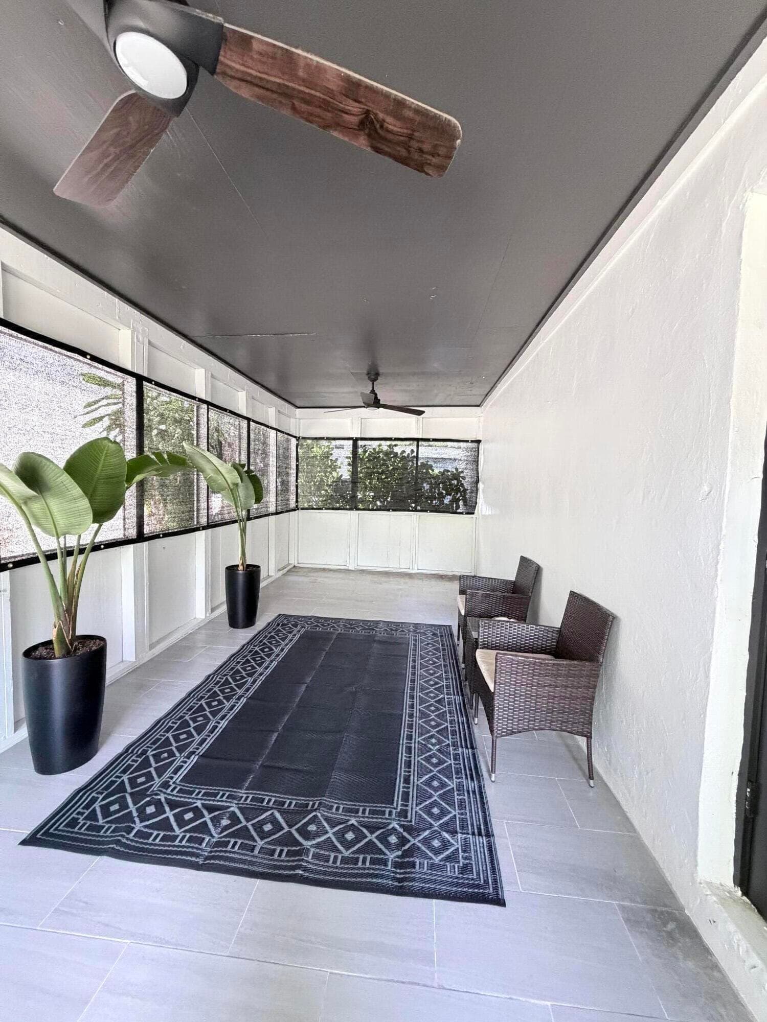 615 SW 14th Avenue 1-2, Fort Lauderdale, FL 33312 9