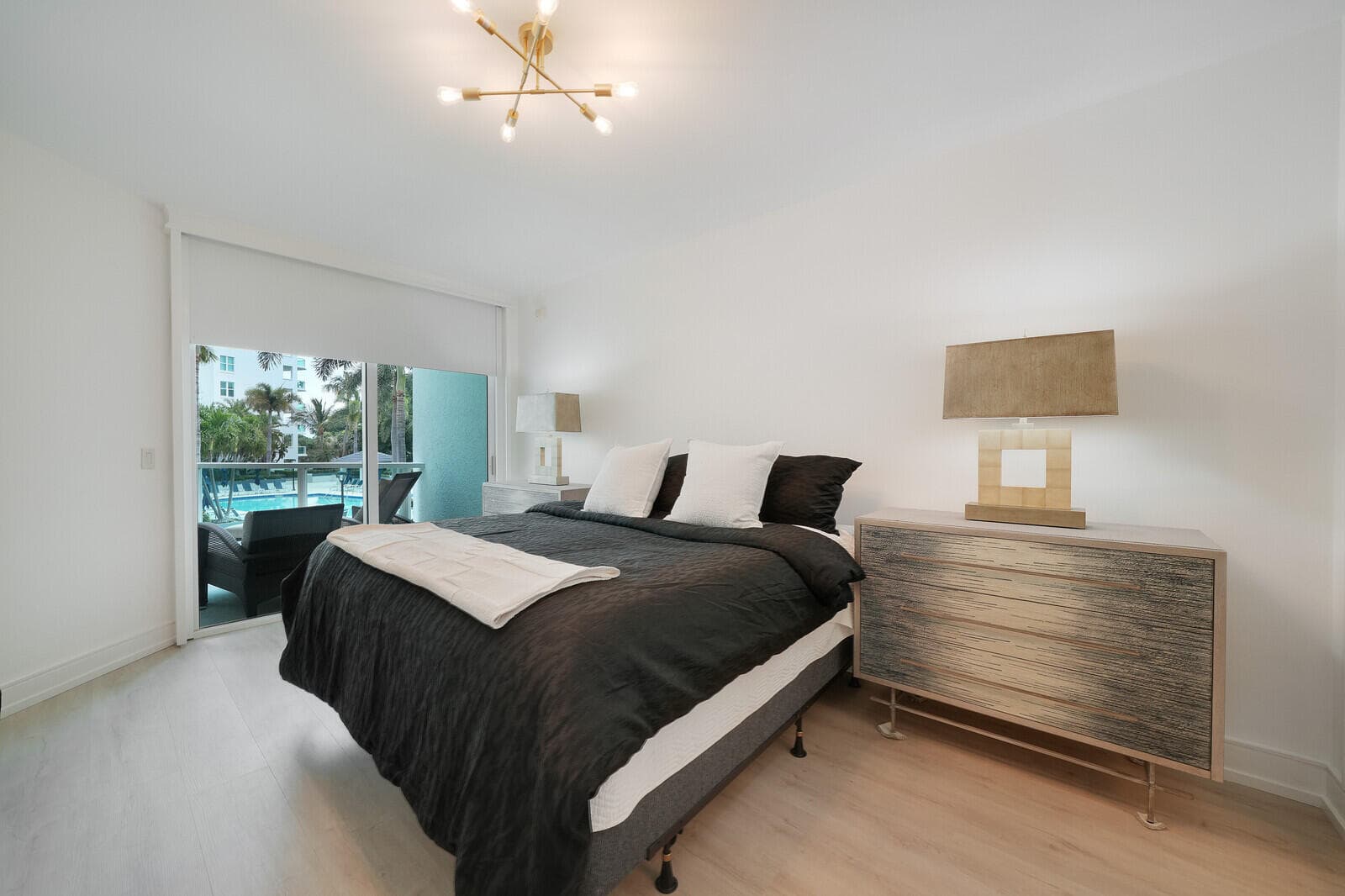 550 SE Mizner Boulevard B209, Boca Raton, FL 33432 32