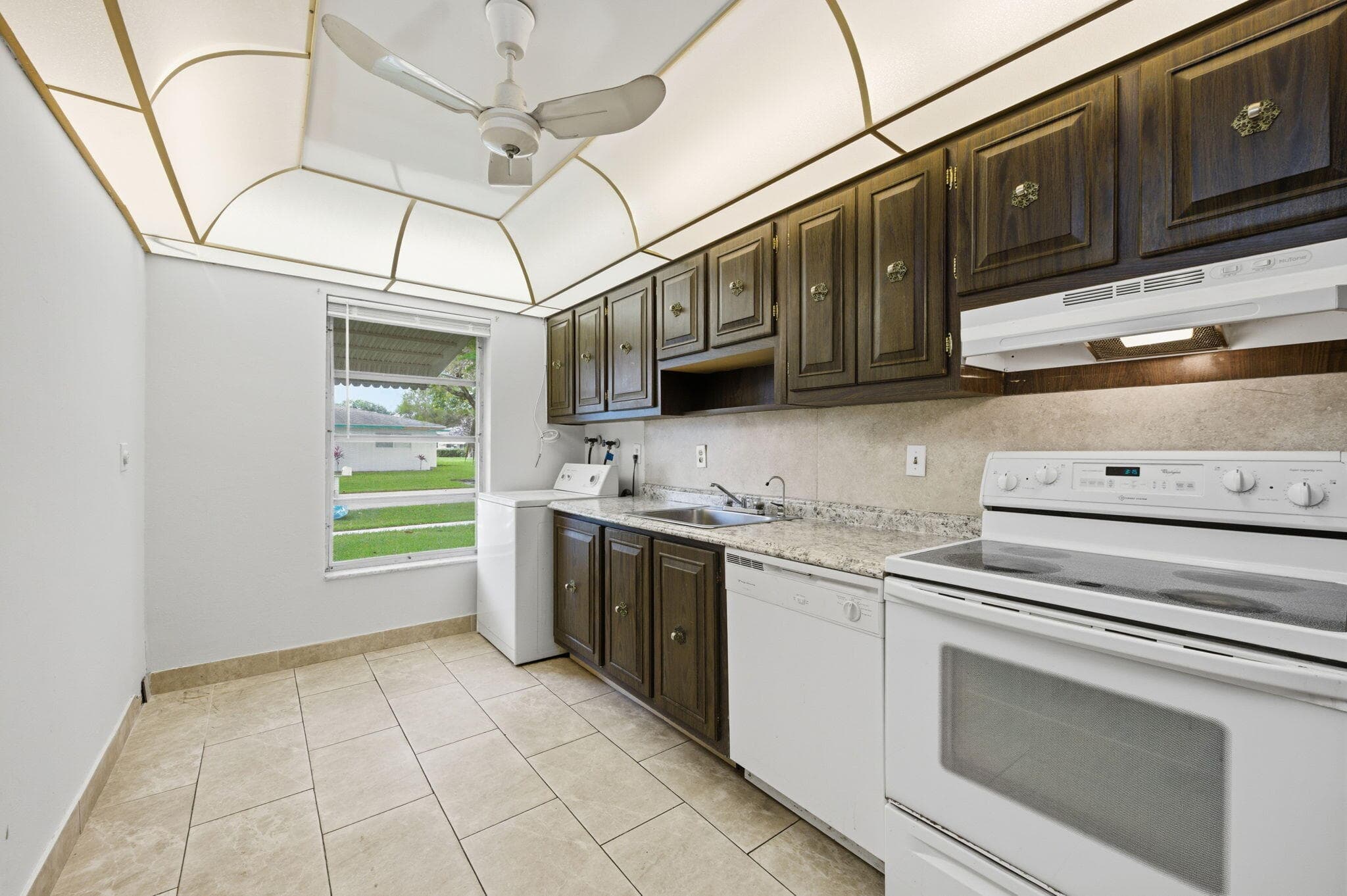 1043 NW 85th Avenue B-4, Plantation, FL 33322 6