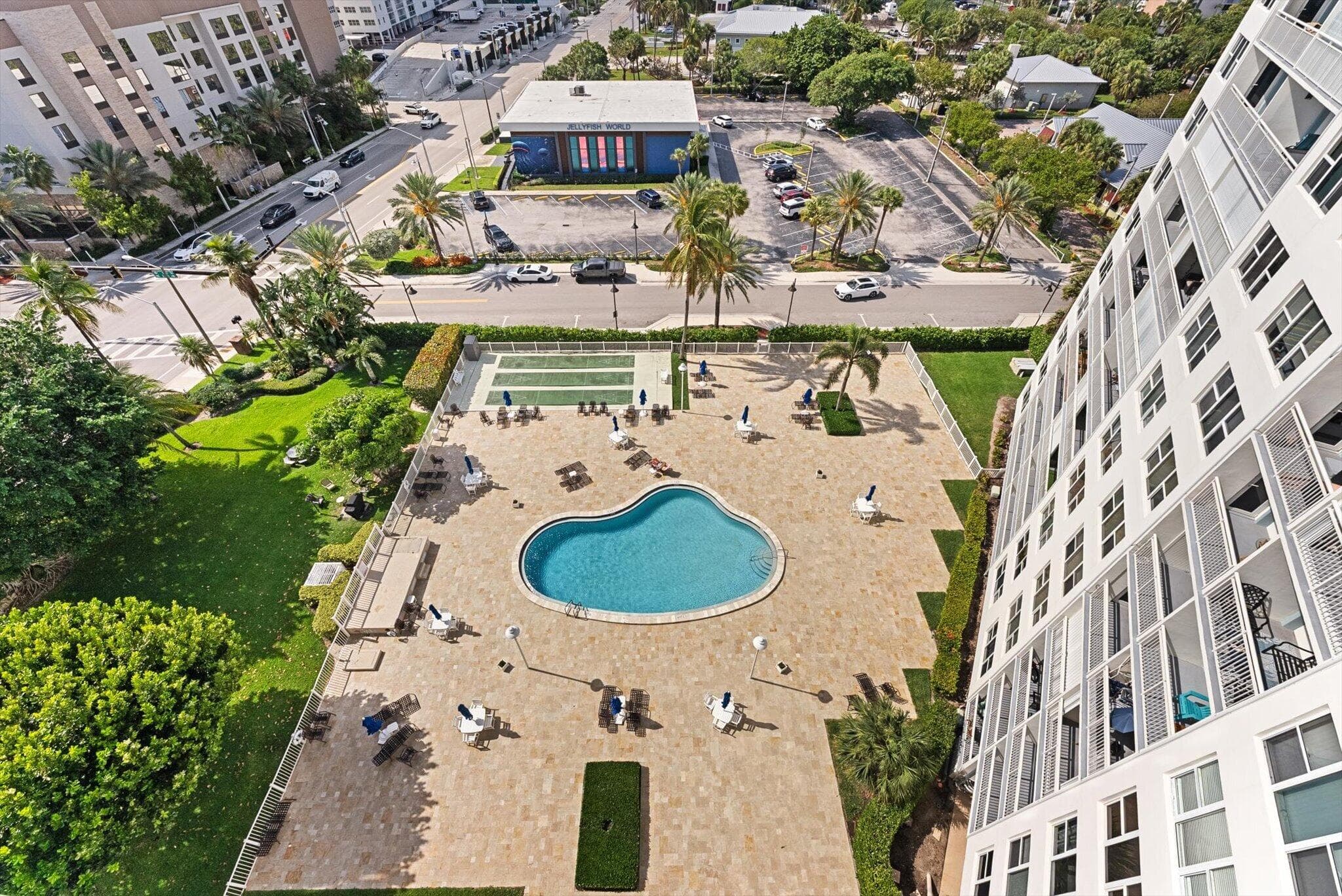 201 N Ocean Boulevard 1102, Pompano Beach, FL 33062 17