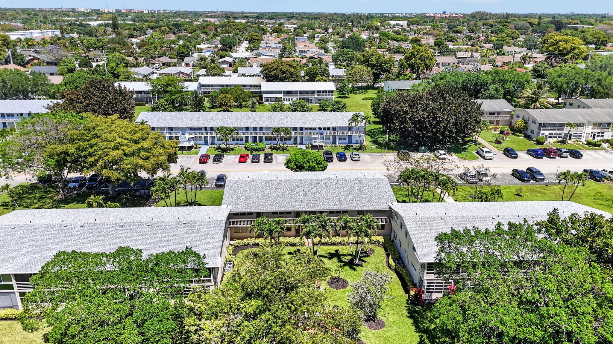 492 W Tilford W, Deerfield Beach, FL 33442 48