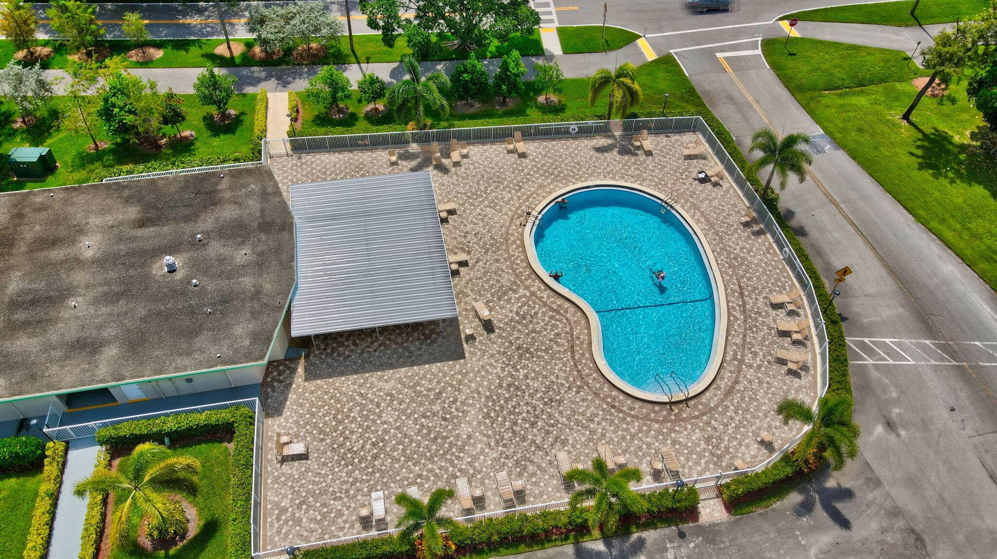 492 W Tilford W, Deerfield Beach, FL 33442 84
