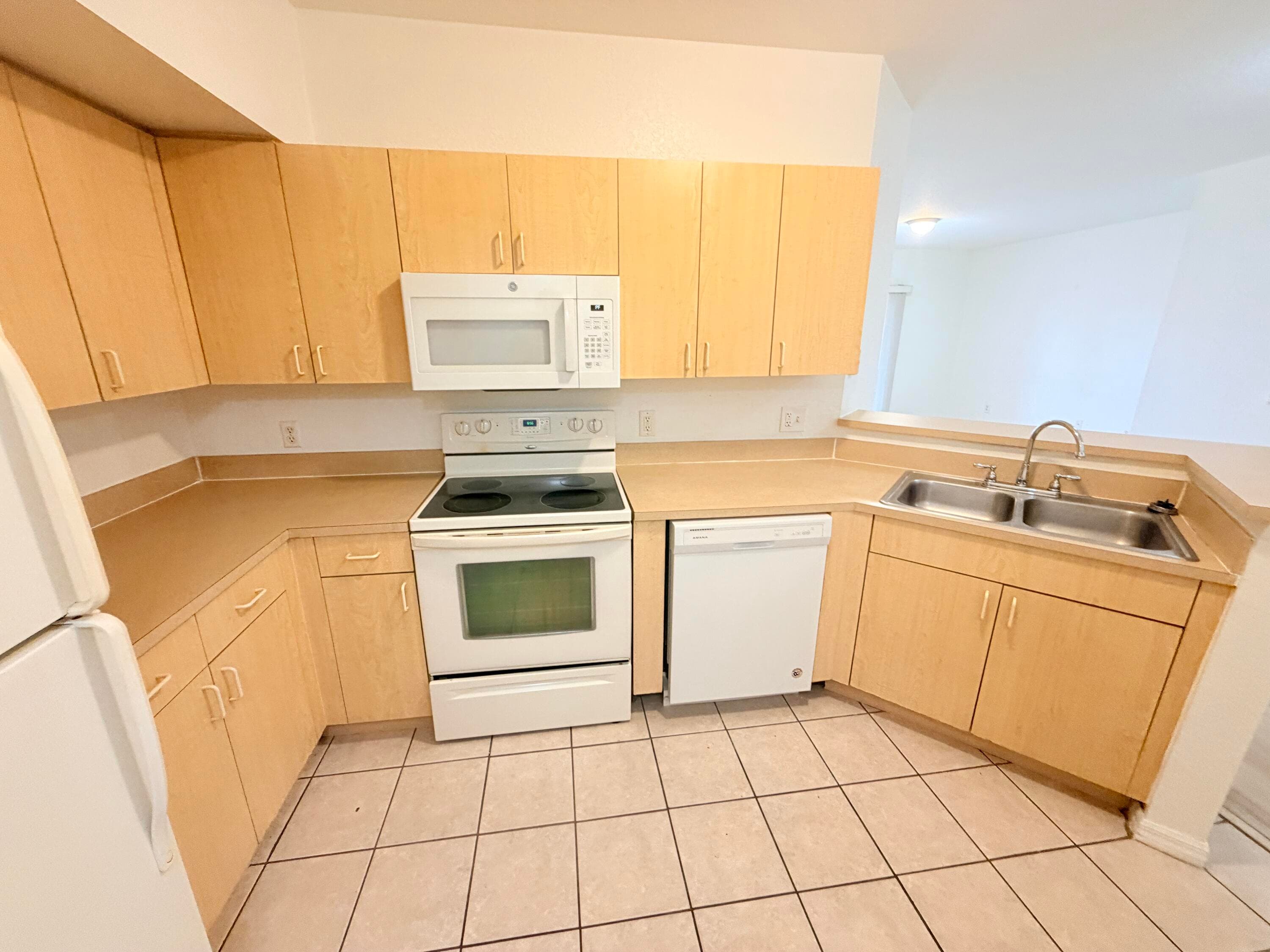 1302 Belmont Lane 1302, North Lauderdale, FL 33068 4