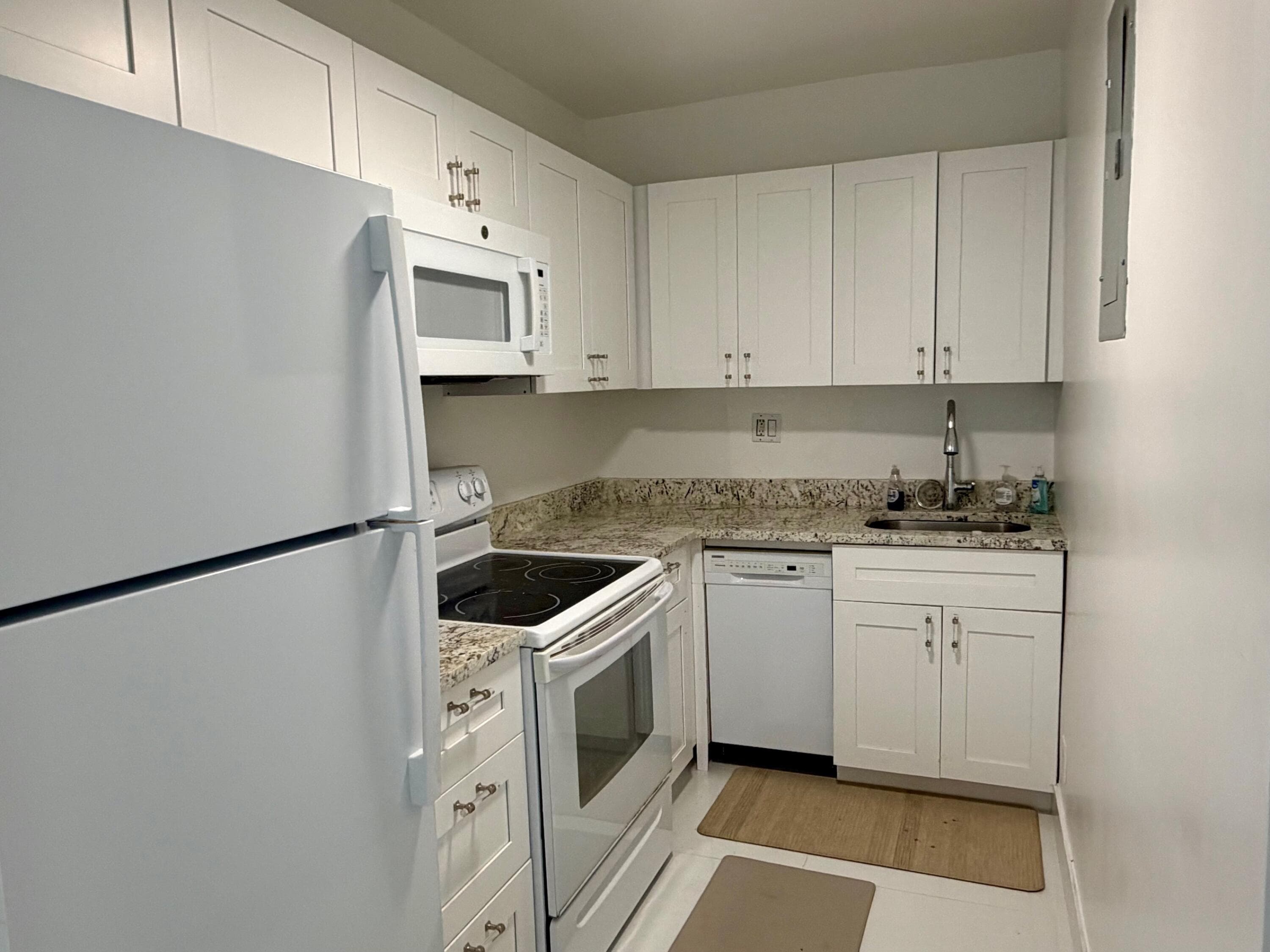 3000 Riomar Street 703, Fort Lauderdale, FL 33304 3