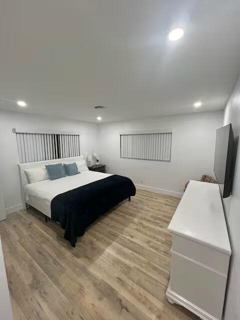739 SE 12th Avenue, Deerfield Beach, FL 33441 6